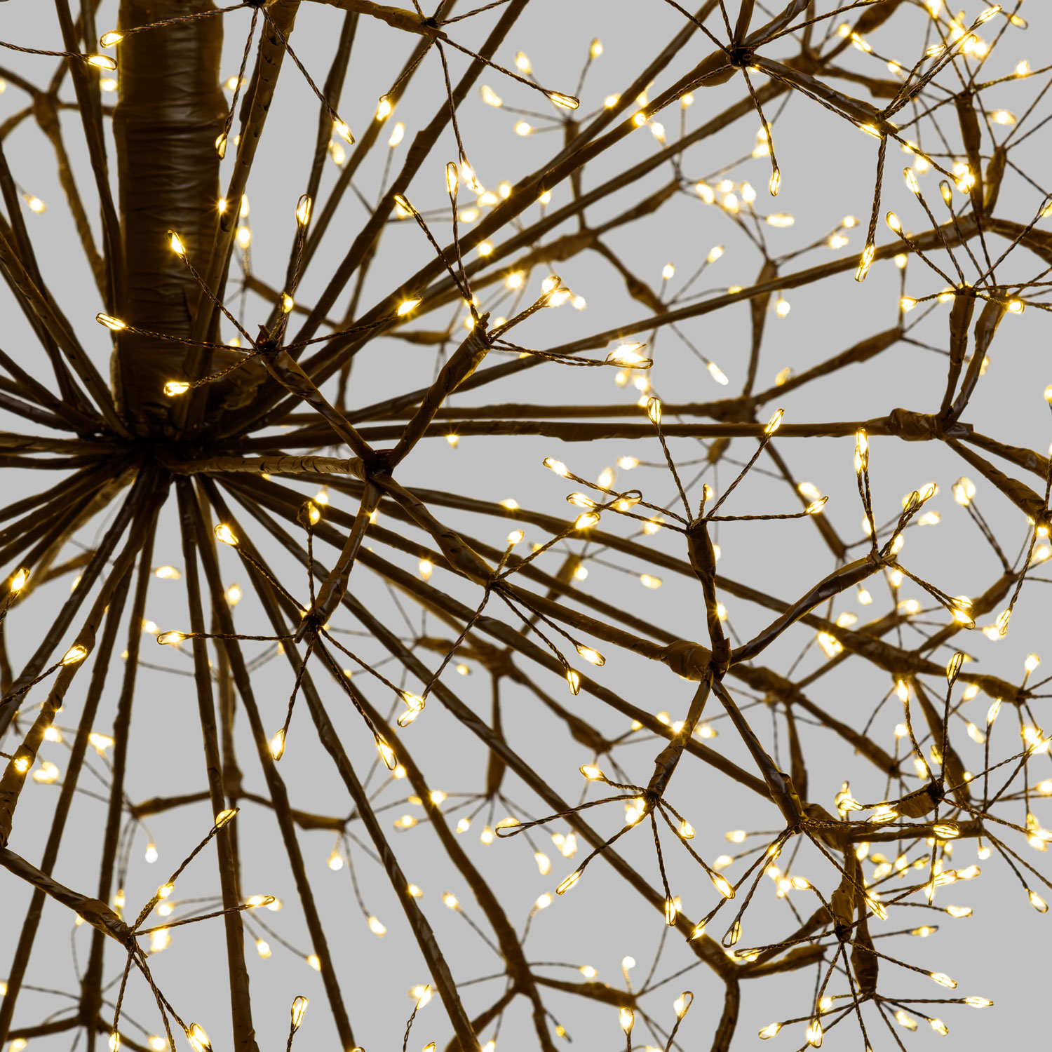 RICCO Sphere with Brown Branches, Ø 60 cm, 1200 Warm White MicroLEDs, Indoor Use 8 RICCO Sphere with Brown Branches, Ø 60 cm, 1200 Warm White MicroLEDs, Indoor Use 8