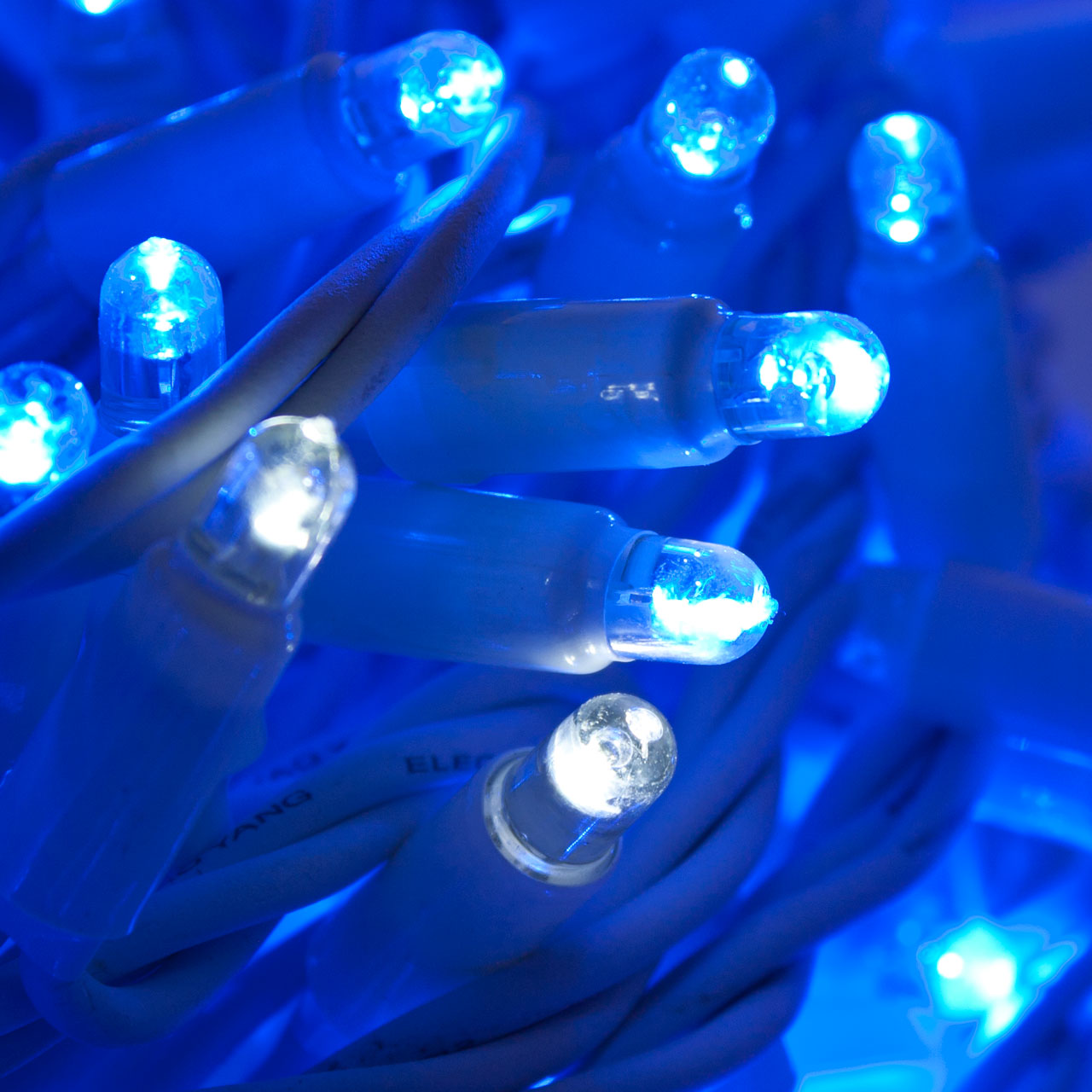 10m 200 Blue and White Maxiled Flashled Connectable String Lights, IP67 4 10m 200 Blue and White Maxiled Flashled Connectable String Lights, IP67 4