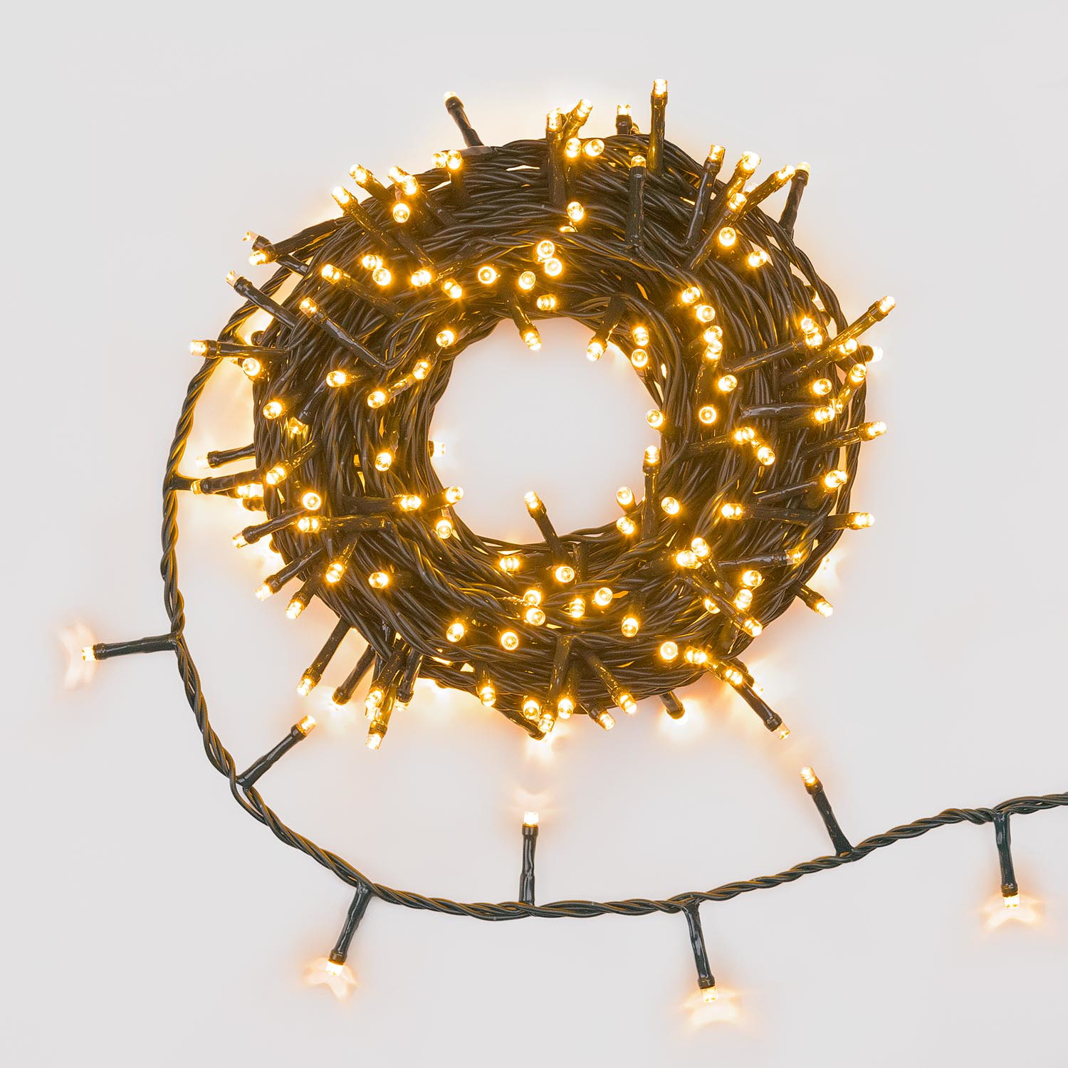 Lichterkette Connect+ 12 m, 240 LEDs Warmweiß, grünes Kabel, verlängerbar Lichterkette Connect+ 12 m, 240 LEDs Warmweiß, grünes Kabel, verlängerbar