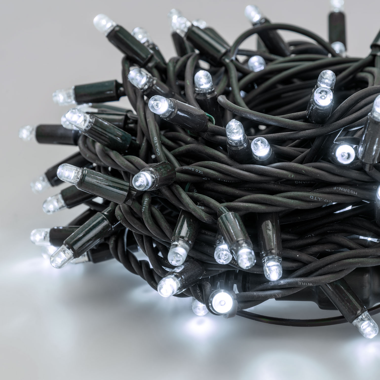 Lichterkette 10 m, 120 MaxiLEDs kaltweiß, grünes Kabel, erweiterbar 6 Lichterkette 10 m, 120 MaxiLEDs kaltweiß, grünes Kabel, erweiterbar 6