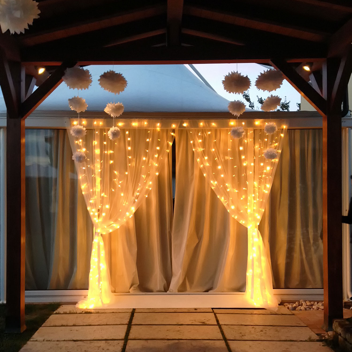 Rideau lumineux 1 x h. 3 m, 126 maxiled blanc chaud, câble transparent, prolongeable 4 Rideau lumineux 1 x h. 3 m, 126 maxiled blanc chaud, câble transparent, prolongeable 4