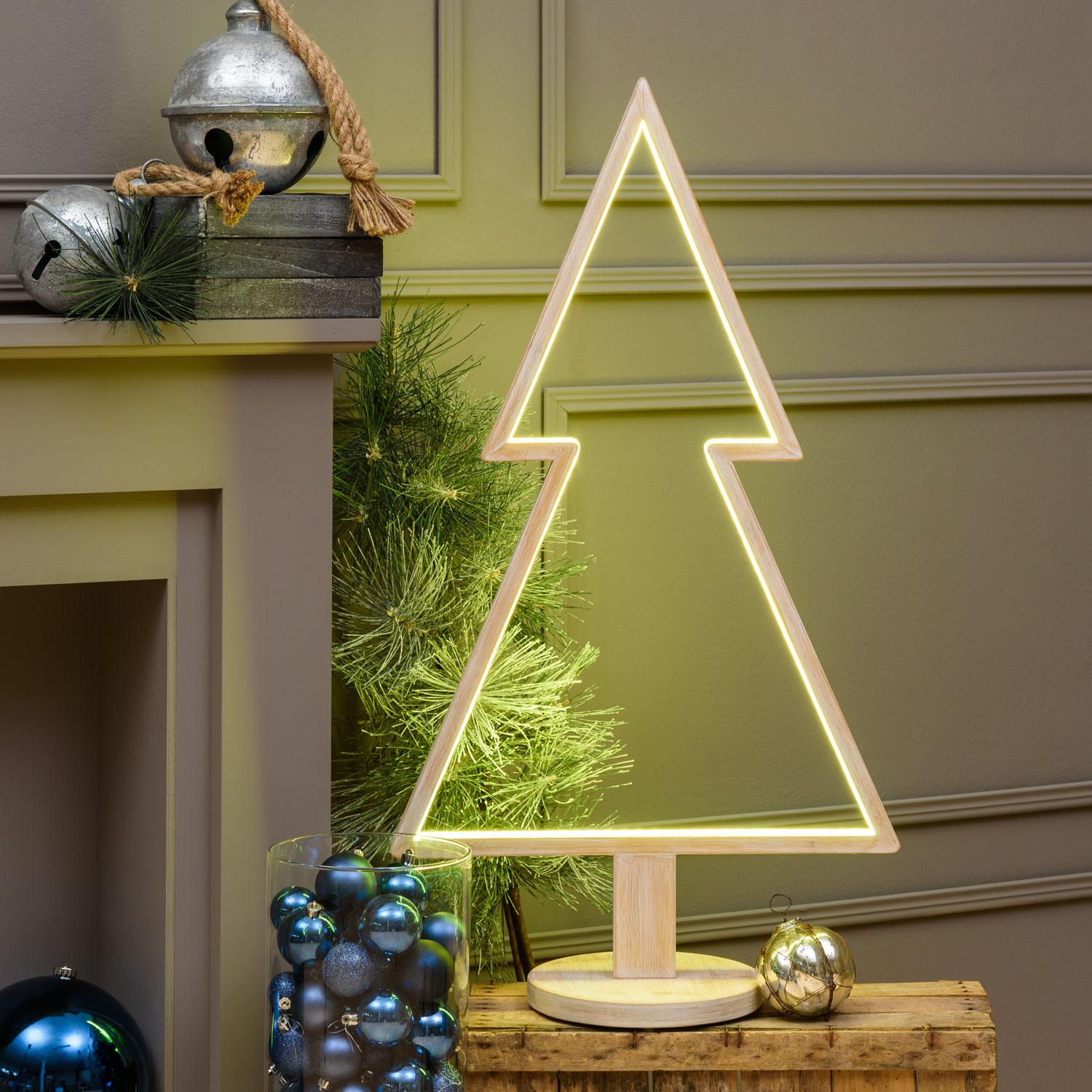 Sapin de Noël avec base en bois blanchi, 90 cm, led RGB et Blanc Chaud 8 Sapin de Noël avec base en bois blanchi, 90 cm, led RGB et Blanc Chaud 8