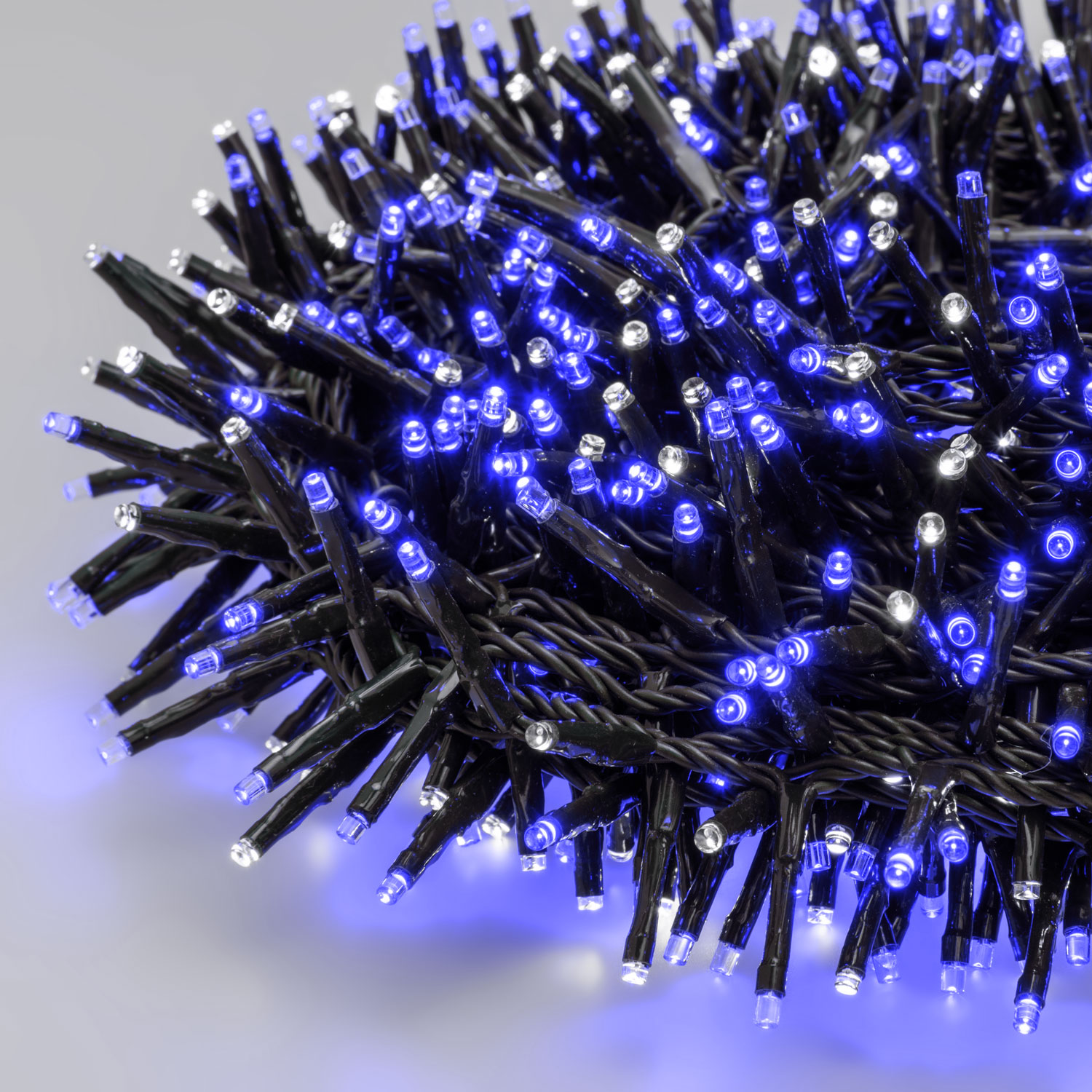 MiniCluster Lichterkette 20 m, 1000 Mini LEDs blau und kaltweiß, grünes Kabel 4 MiniCluster Lichterkette 20 m, 1000 Mini LEDs blau und kaltweiß, grünes Kabel 4