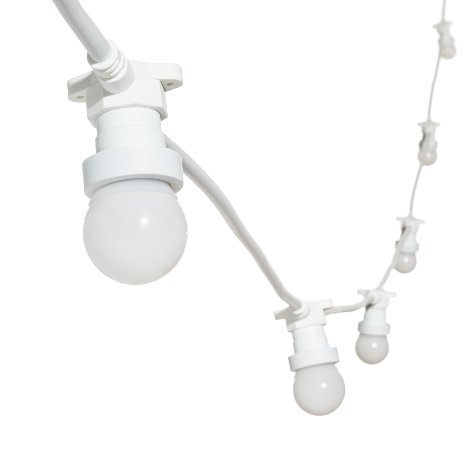 Catena 5 m, 16 lampadine led globo Ø 45 mm di 1,2 Watt, cavo bianco, prolungabile Catena 5 m, 16 lampadine led globo Ø 45 mm di 1,2 Watt, cavo bianco, prolungabile