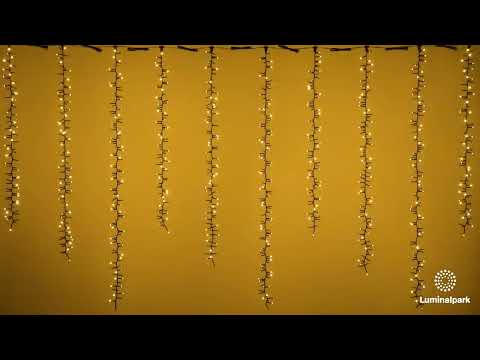 Cascade lights 10 Cluster strings, 1080 warm white LEDs, green cable 2 Cascade lights 10 Cluster strings, 1080 warm white LEDs, green cable 2
