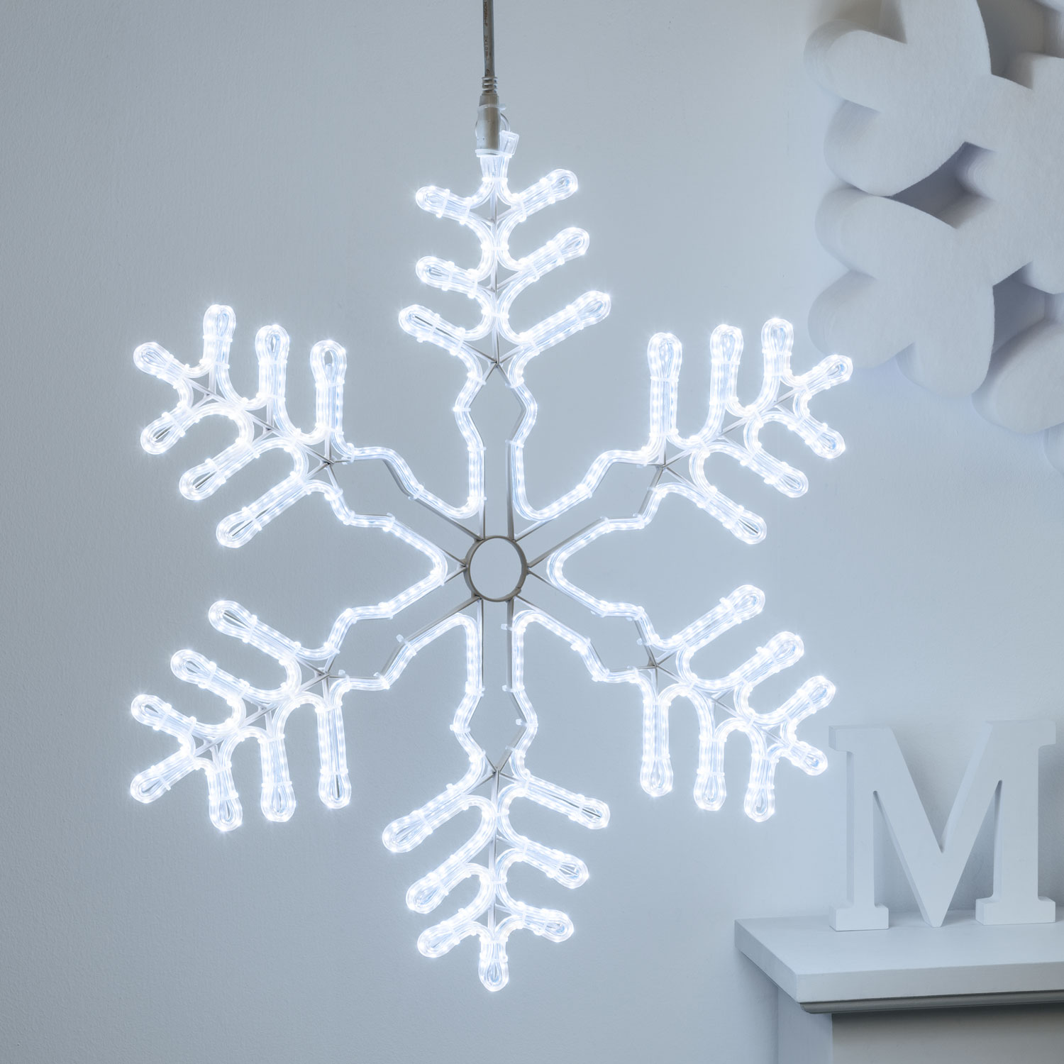 Schneekristall aus SMD Strip Lichtschlauch, 60 x 55 cm, 840 LEDs kaltweiß Schneekristall aus SMD Strip Lichtschlauch, 60 x 55 cm, 840 LEDs kaltweiß