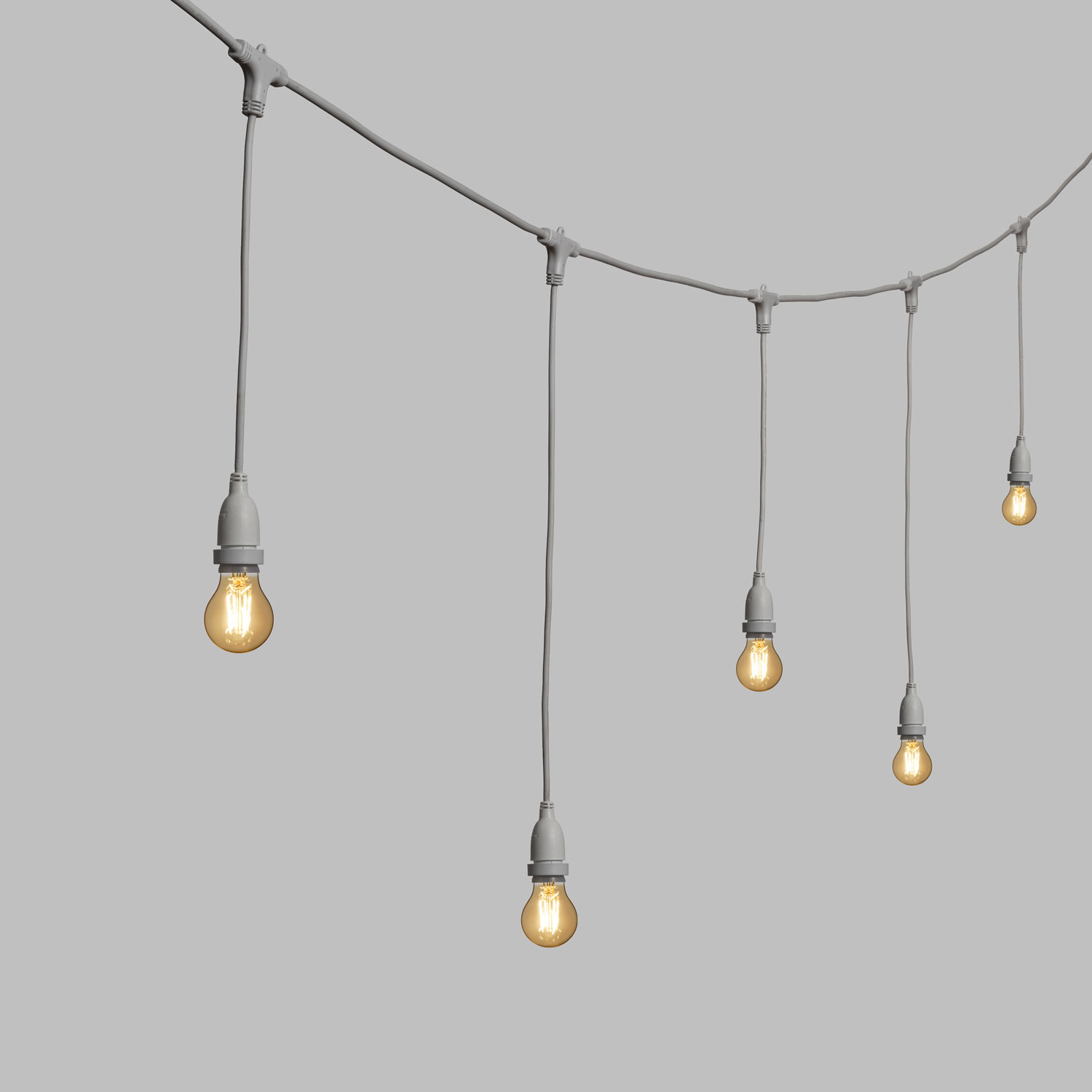 Guirlande Guinguette 5 m avec ampoules led 8 Watt pendantes goutte dimmables Ø 67 mm 4 Guirlande Guinguette 5 m avec ampoules led 8 Watt pendantes goutte dimmables Ø 67 mm 4