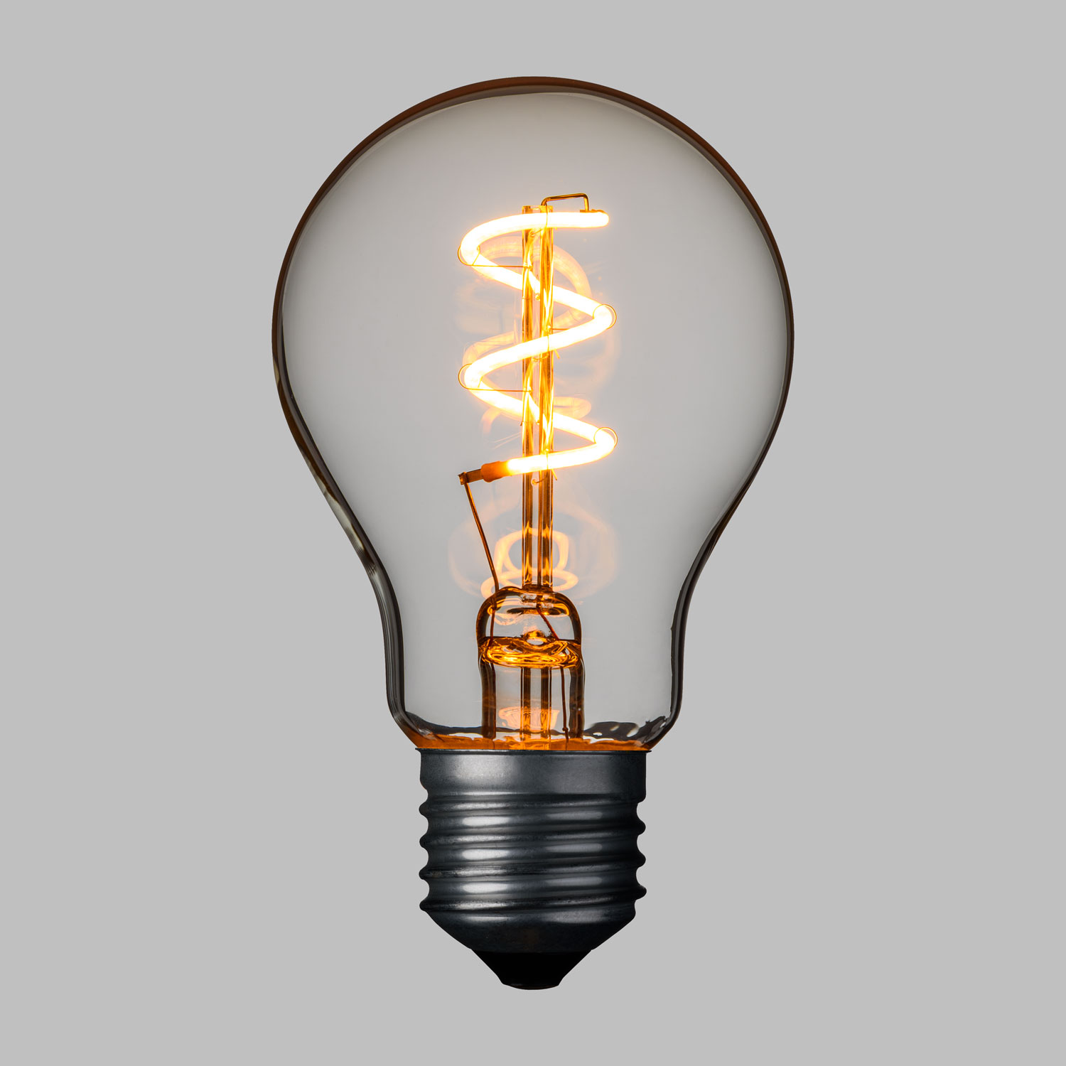 Serie VINTAGE LED 36V, Lampadina a goccia Ø 60 mm in vetro, led a spirale, bianco caldo Serie VINTAGE LED 36V, Lampadina a goccia Ø 60 mm in vetro, led a spirale, bianco caldo