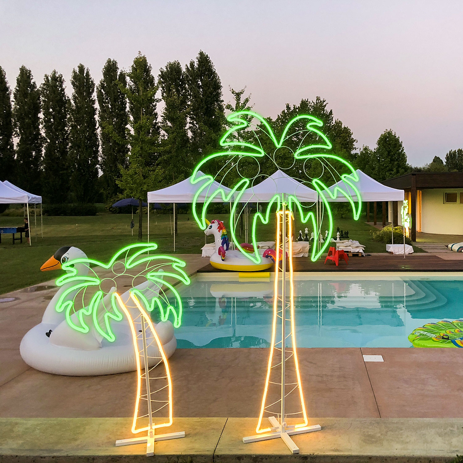 Figura Palmera, manguera efecto neón, 200 cm, 1078 led blanco cálido y verde 3 Figura Palmera, manguera efecto neón, 200 cm, 1078 led blanco cálido y verde 3