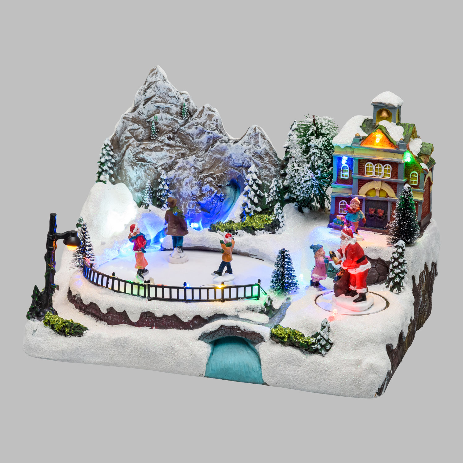 Village de Noël en Polyrésine, Lac Montagneux avec Patineurs en mouvement, h 20 cm 4 Village de Noël en Polyrésine, Lac Montagneux avec Patineurs en mouvement, h 20 cm 4