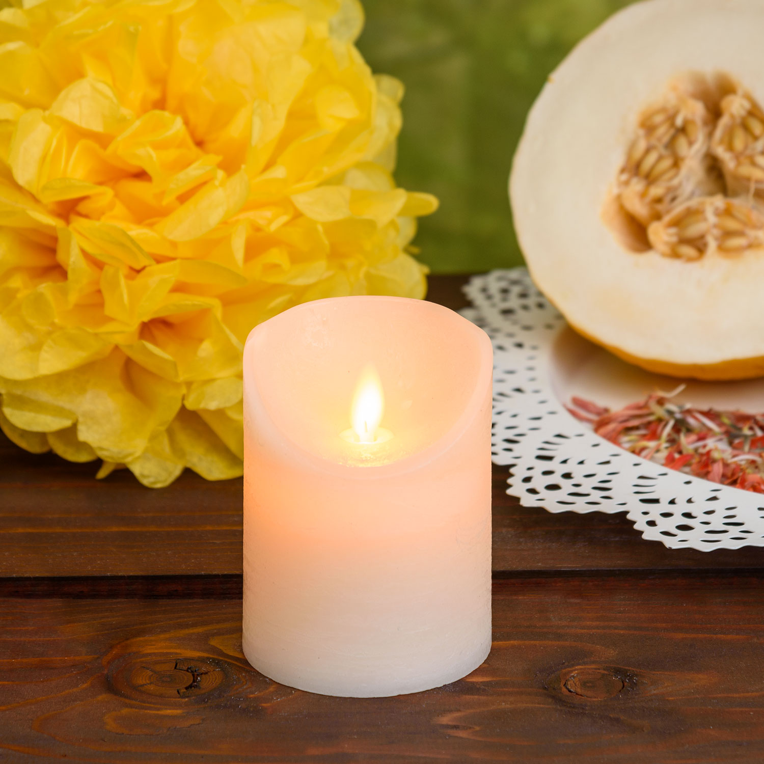 Ivory rough wax Candle, h 10 cm 4 Ivory rough wax Candle, h 10 cm 4