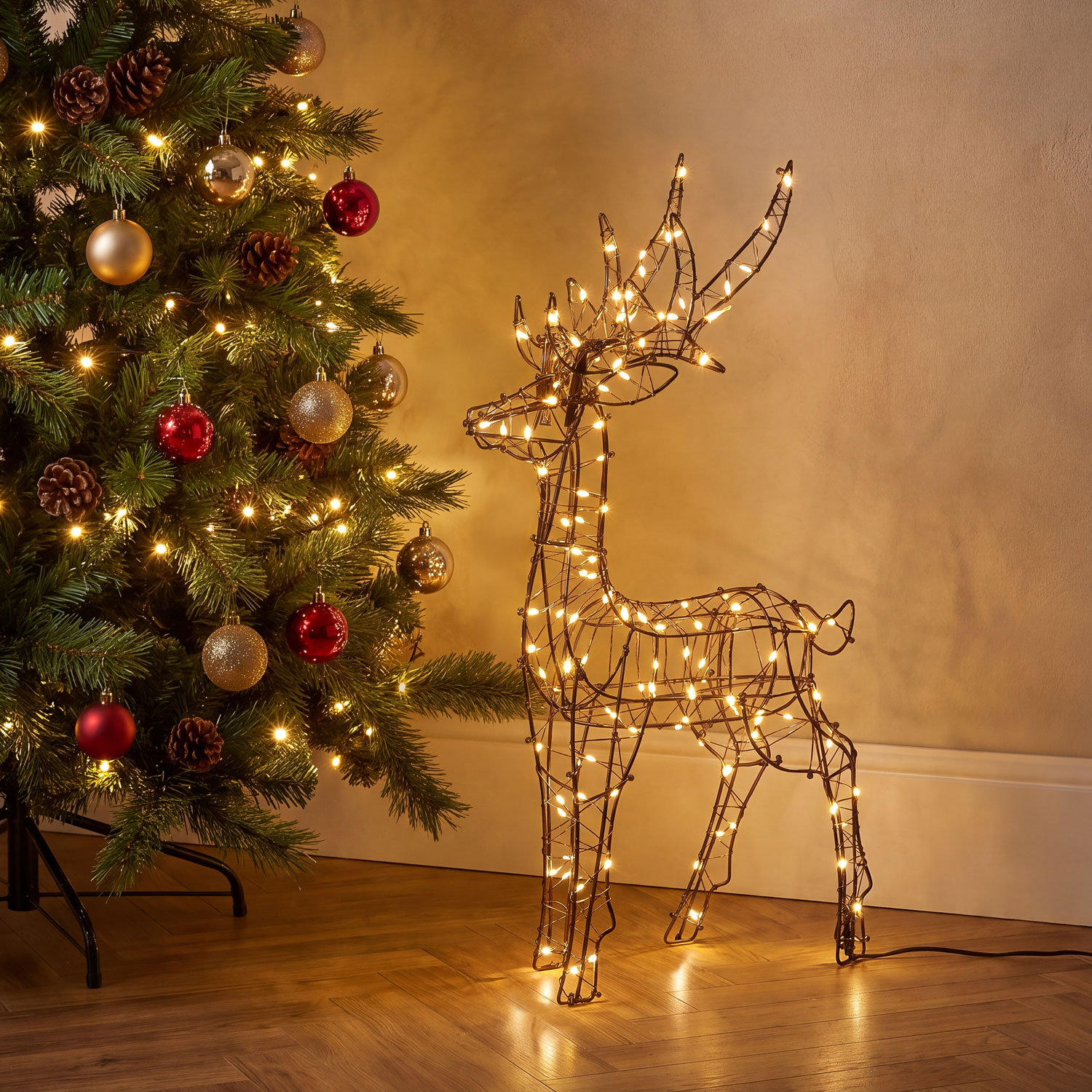3D Brown Reindeer, 50 cm high, 120 warm white MicroLEDs, brown metal wire, for indoor use
