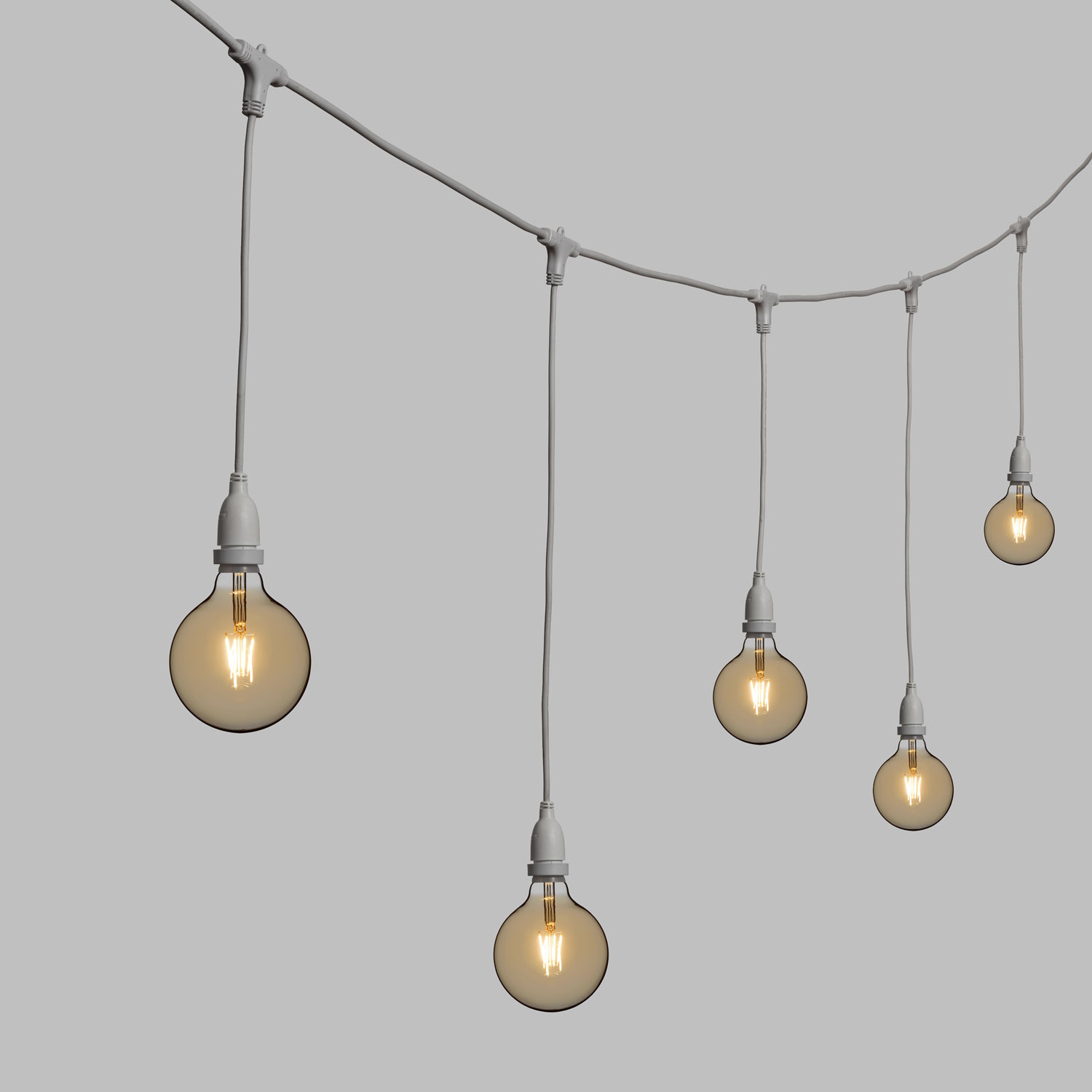 Catena 5 m, 8 lampadine led pendenti globo Ø 125 mm di 4 Watt, h 70 cm, prolungabile 4 Catena 5 m, 8 lampadine led pendenti globo Ø 125 mm di 4 Watt, h 70 cm, prolungabile 4