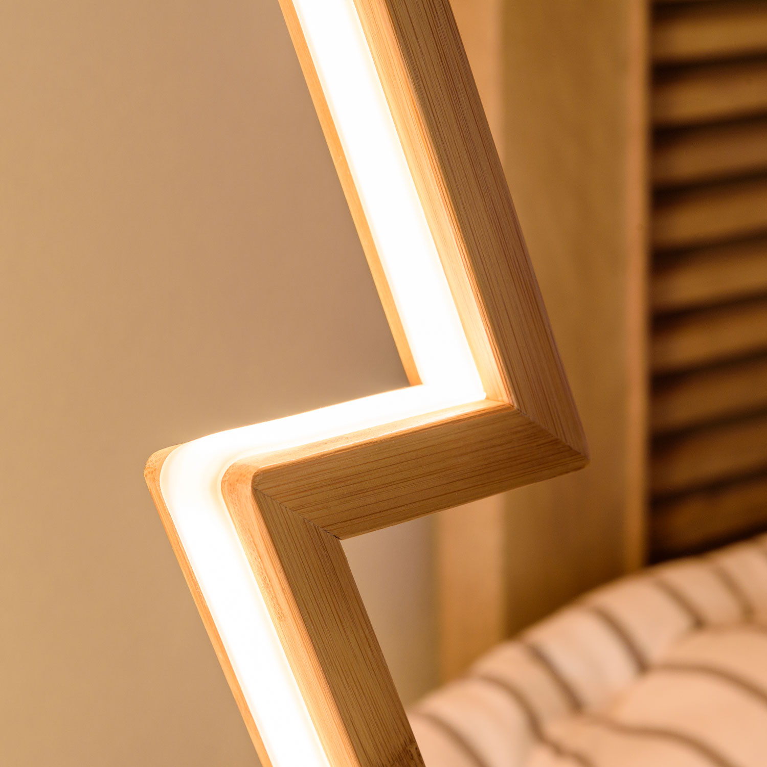 Sapin en bois naturel avec base, 90 cm, led blanc chaud 7 Sapin en bois naturel avec base, 90 cm, led blanc chaud 7