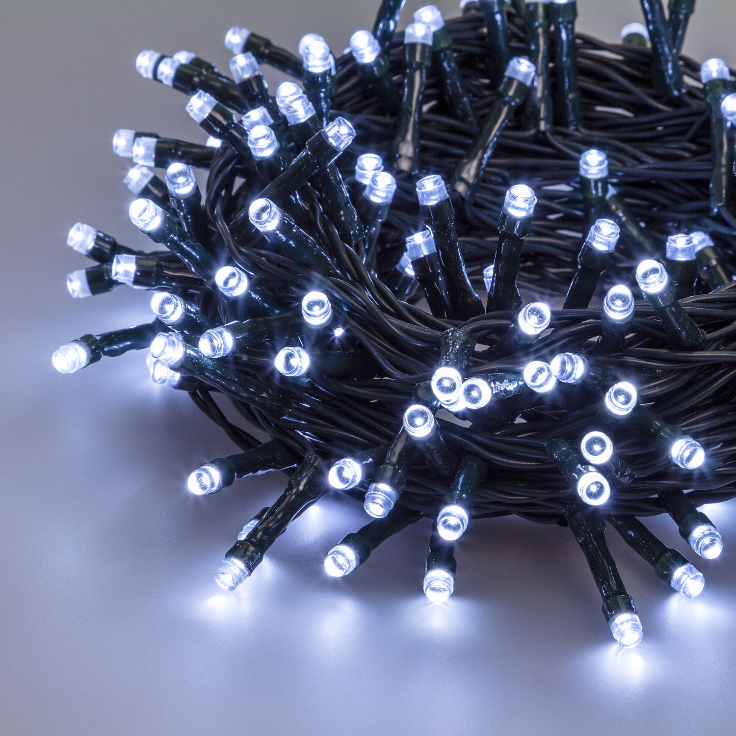 Lichterkette 30,5 m, 500 LEDs kaltweiß, grünes Kabel 3 Lichterkette 30,5 m, 500 LEDs kaltweiß, grünes Kabel 3