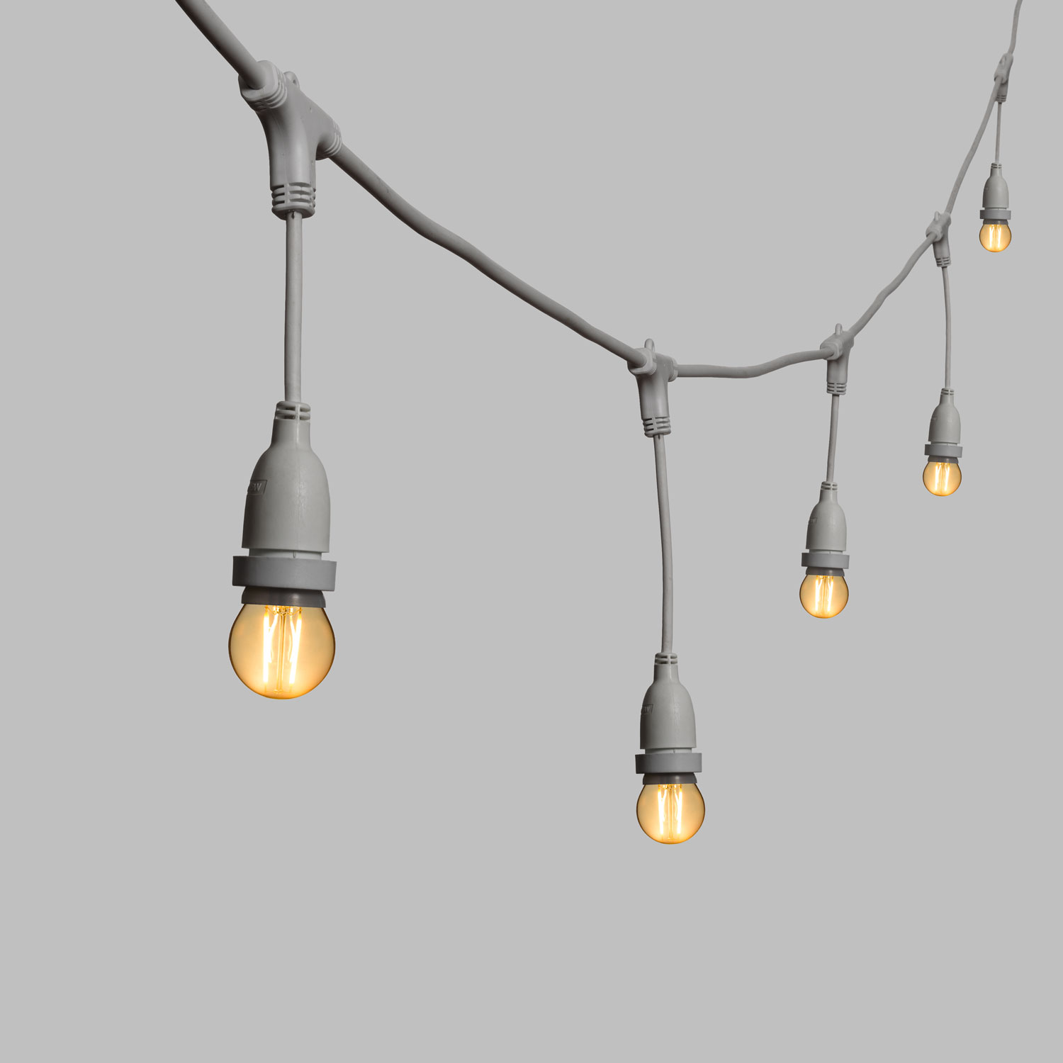 5m Lichterkette, 8 hängende LED Globo Birnen 2 Watt Ø 45 mm, h 30 cm, erweiterbar 3 5m Lichterkette, 8 hängende LED Globo Birnen 2 Watt Ø 45 mm, h 30 cm, erweiterbar 3