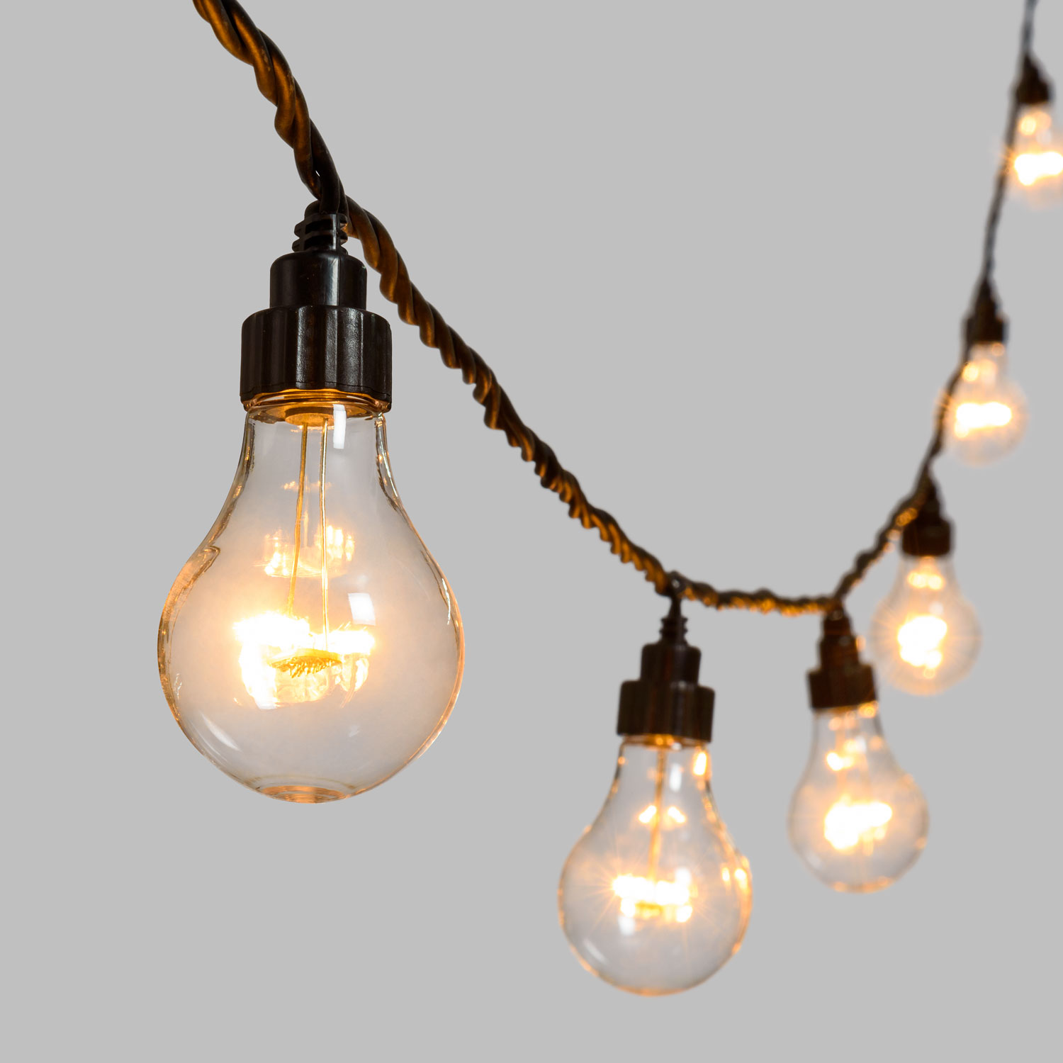 LED Glühbirnen-Lichterkette 10 m, 20 Tropfenbirnen warmweiß, Ø 60 mm, erweiterbar LED Glühbirnen-Lichterkette 10 m, 20 Tropfenbirnen warmweiß, Ø 60 mm, erweiterbar