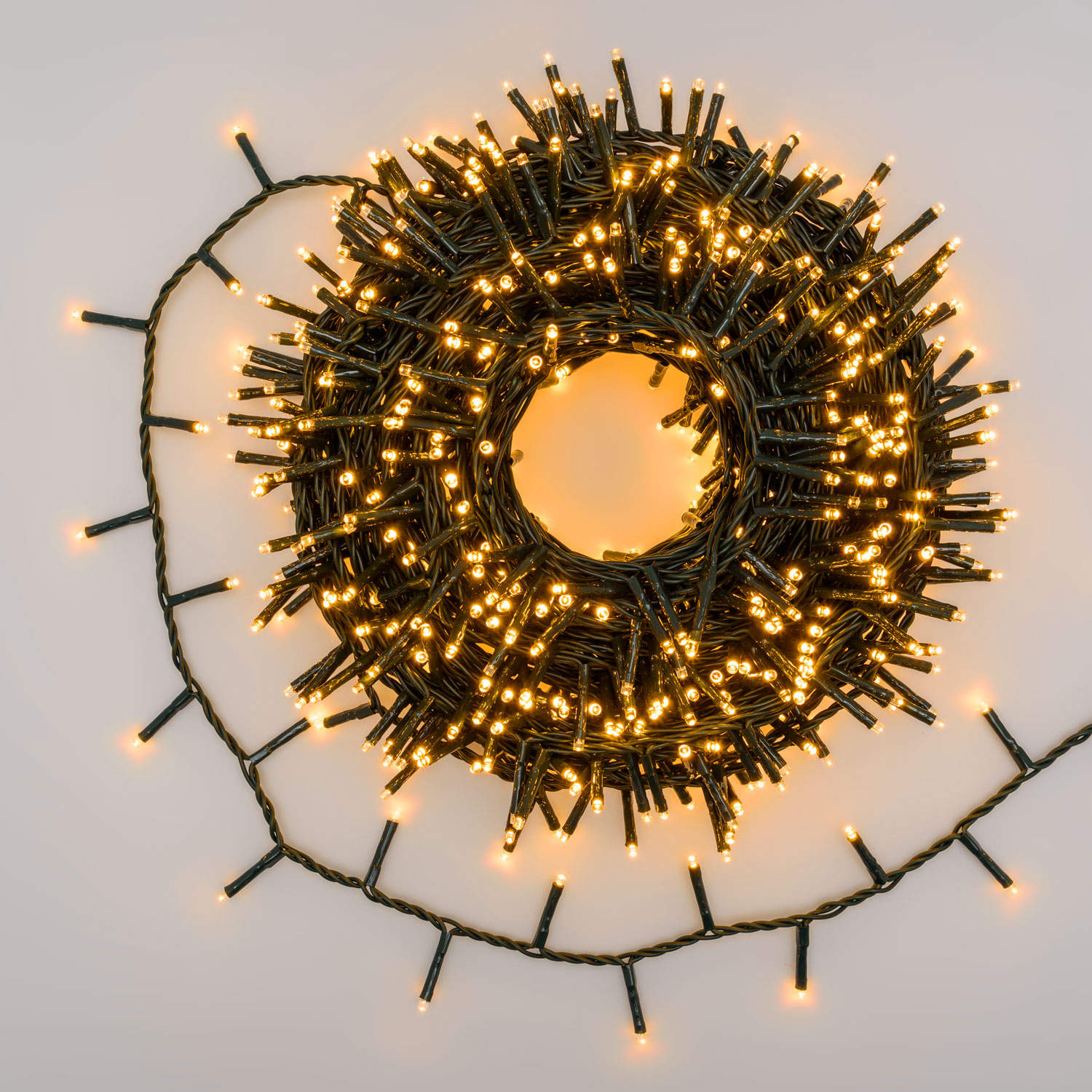 MiniCluster Lichterkette 30,5 m, 1000 MiniLEDs extra warmweiß MiniCluster Lichterkette 30,5 m, 1000 MiniLEDs extra warmweiß