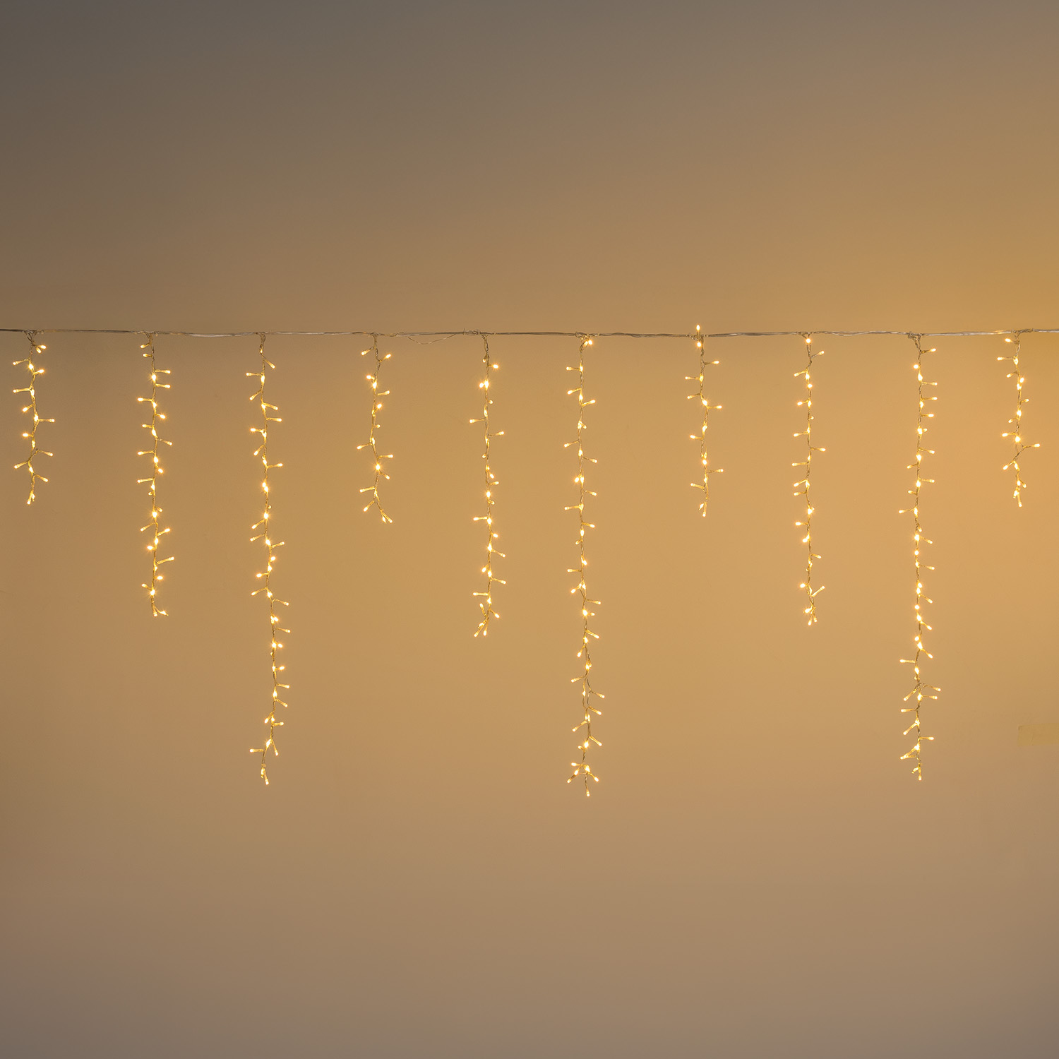 3.4 x h 0.8 m, 576 warm white LEDs StarFall Icicle Cluster Strings, transparent cable 3.4 x h 0.8 m, 576 warm white LEDs StarFall Icicle Cluster Strings, transparent cable