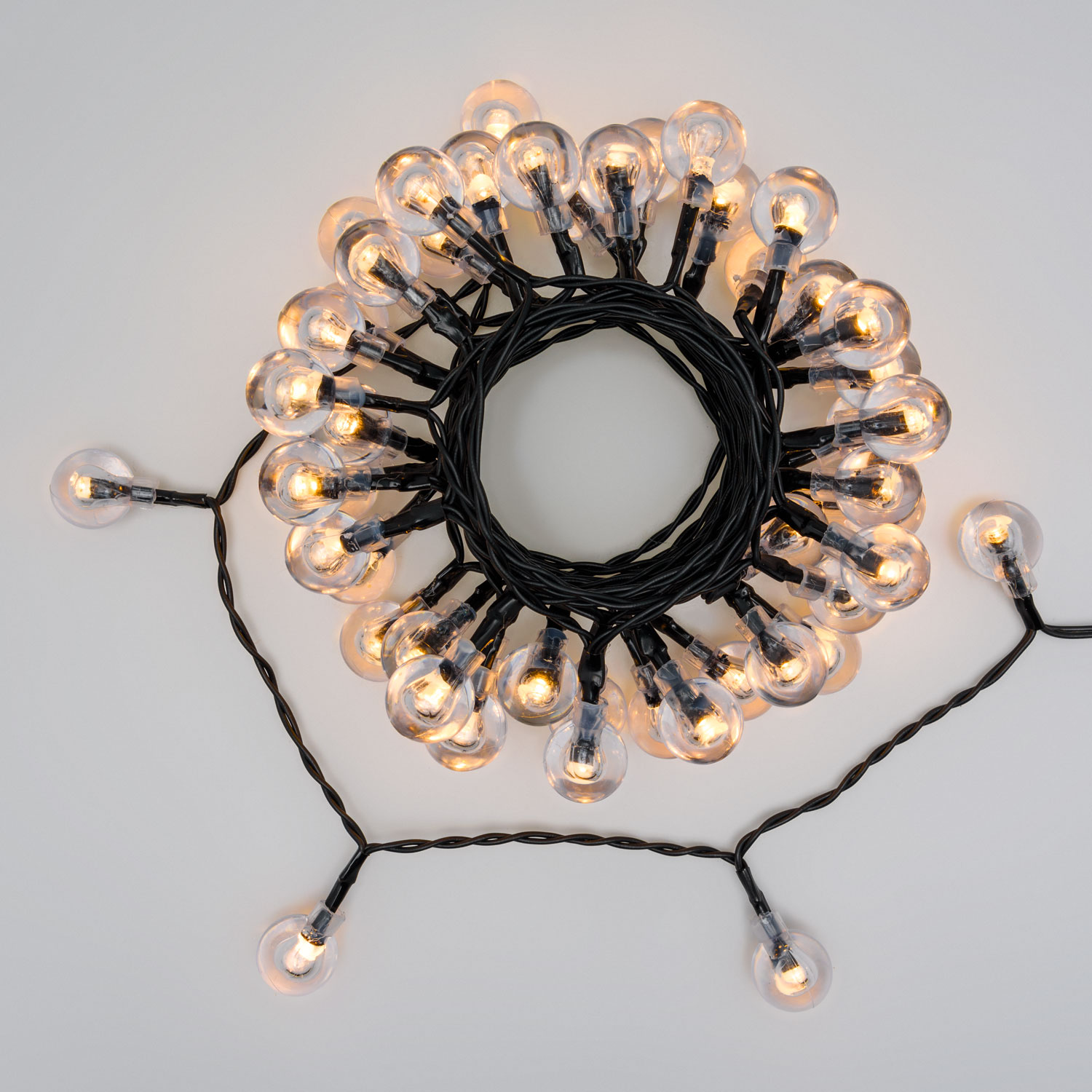 5 m Solar string, 50 clear spheres Ø 20 mm, warm white led 9 5 m Solar string, 50 clear spheres Ø 20 mm, warm white led 9