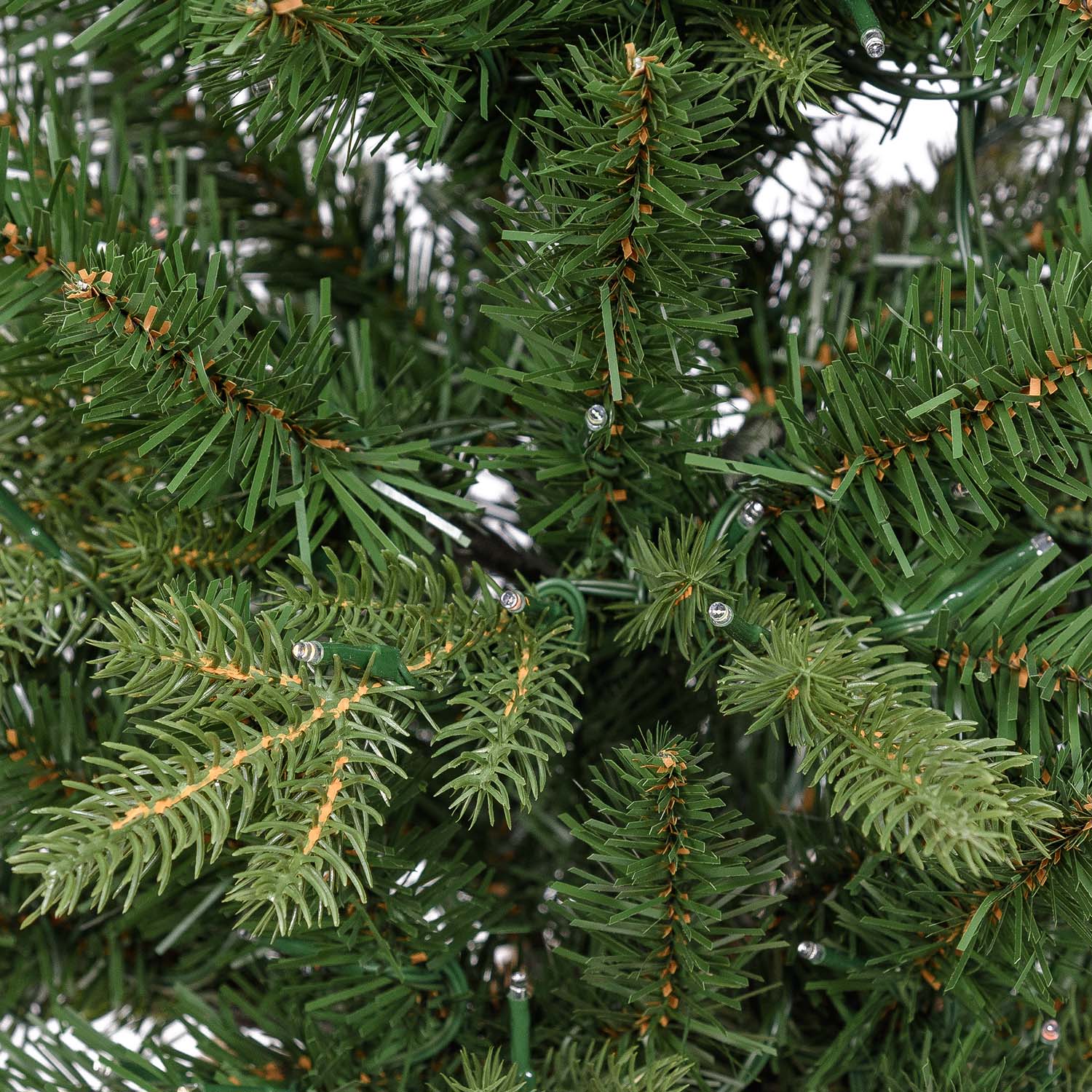 Alpenbaum aus künstlichem Tannengrün mit Jutesockel, 90 cm, 180 integrierte Multicolor-Mini-LEDs 4