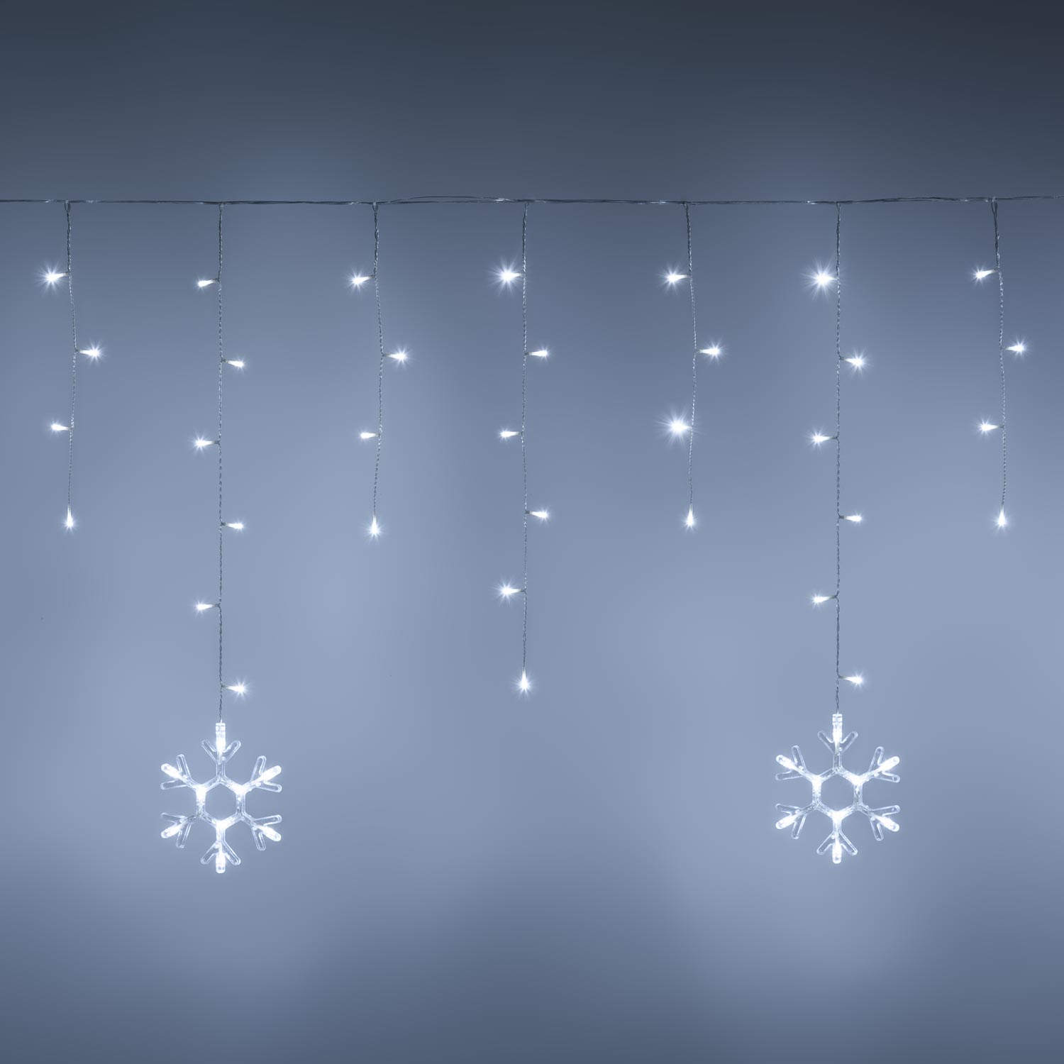 4 x 0.8 m Icicle light with 5 snowflakes, 145 white LEDs 4 x 0.8 m Icicle light with 5 snowflakes, 145 white LEDs