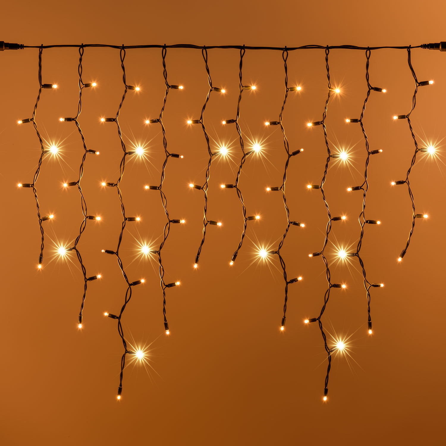Stalactite 3 x h 0,9 m, 228 maxiled blanc chaud, IP67 Stalactite 3 x h 0,9 m, 228 maxiled blanc chaud, IP67