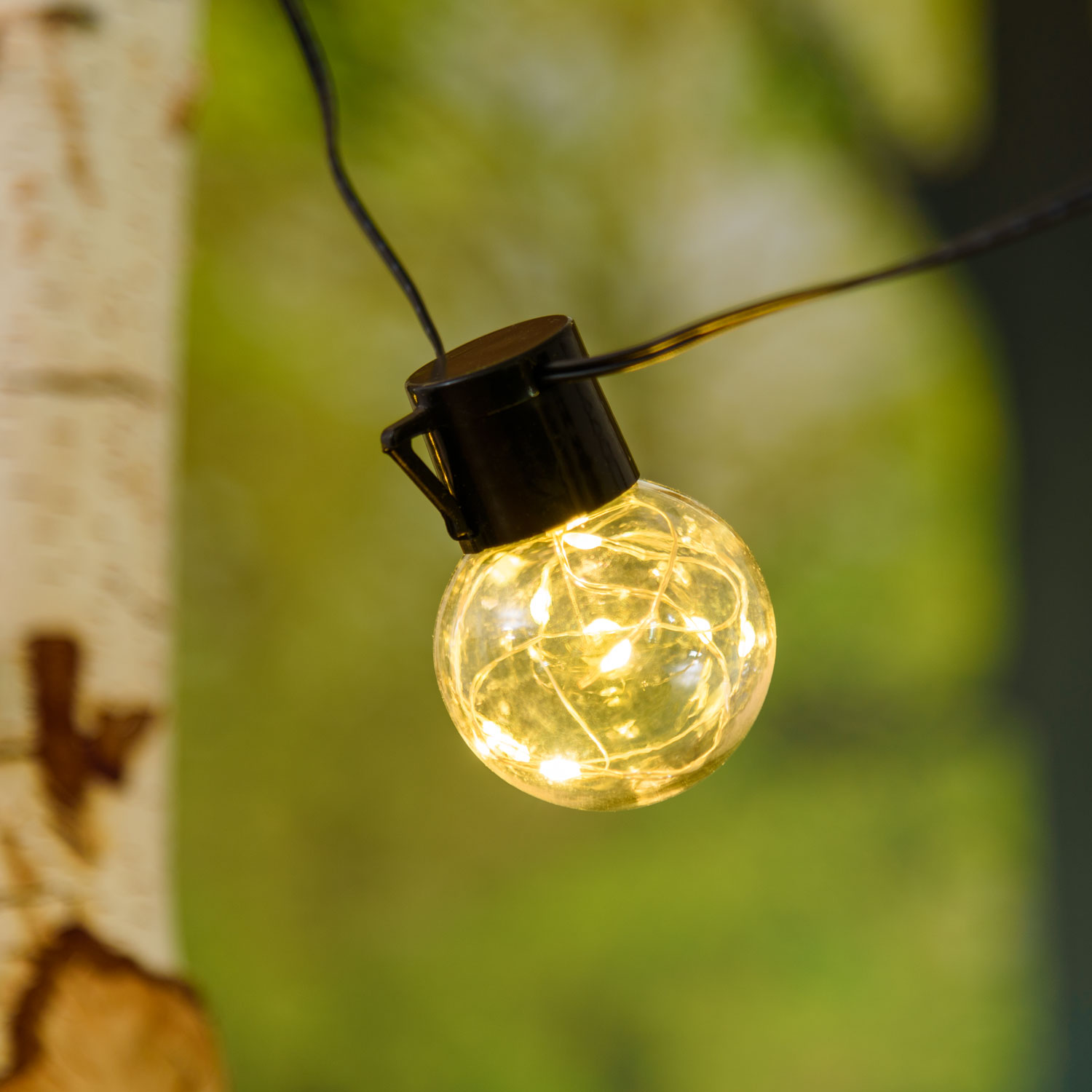 Guirnalda solar de 6 m, 15 bombillas transparentes globo Ø 50 mm, microled blanco cálido 12 Guirnalda solar de 6 m, 15 bombillas transparentes globo Ø 50 mm, microled blanco cálido 12