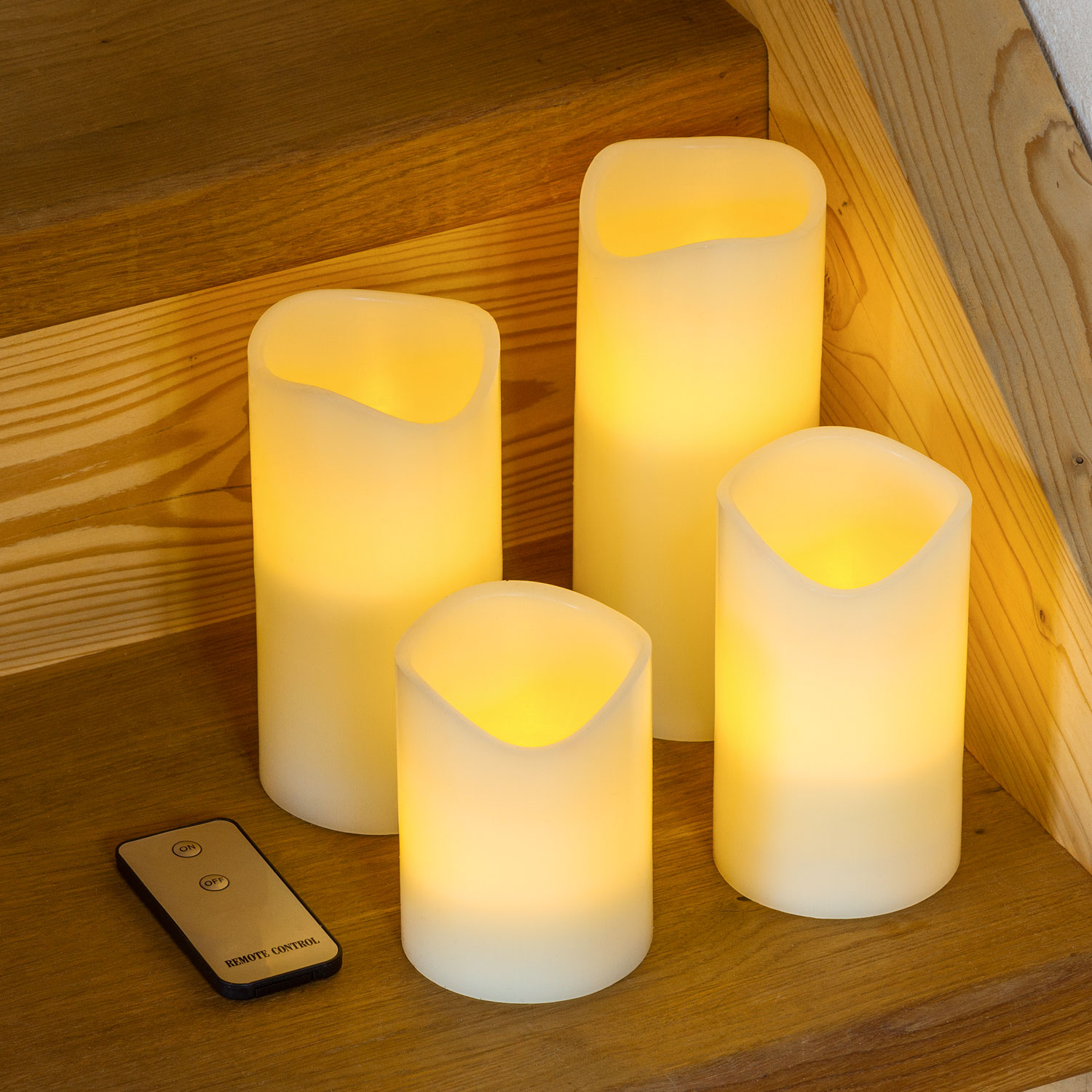Juego de 4 velas marfil Led de cera, led blanco cálido 1 Juego de 4 velas marfil Led de cera, led blanco cálido 1