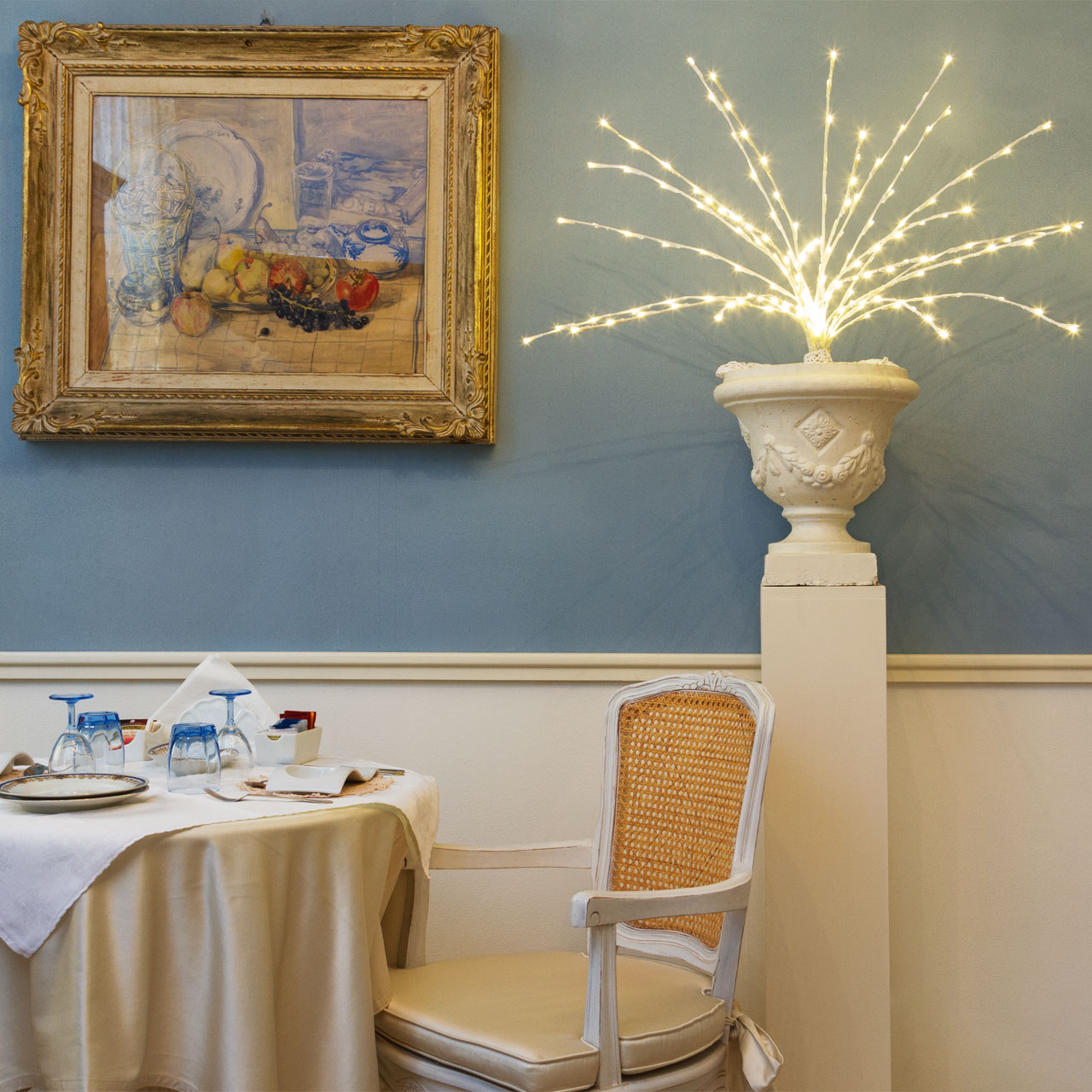 Branche blanche, h. 75 cm, led blanc chaud 3 Branche blanche, h. 75 cm, led blanc chaud 3