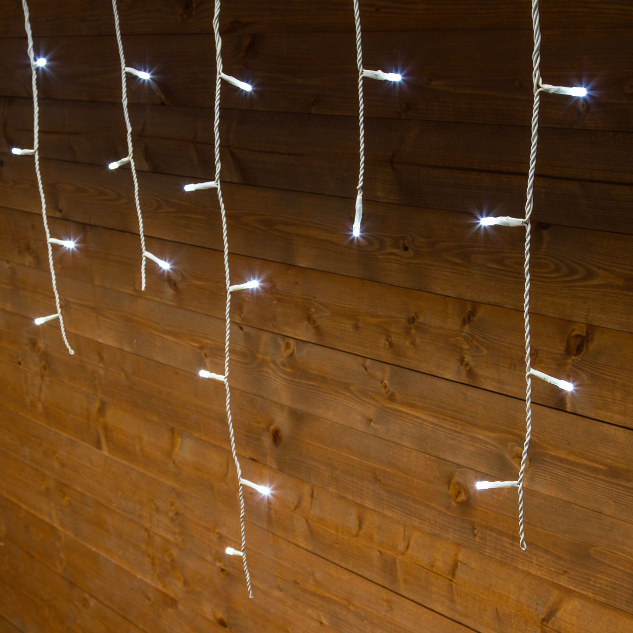 Estalactitas de luces Led 10,8 x h. 0,6 m 7 Estalactitas de luces Led 10,8 x h. 0,6 m 7
