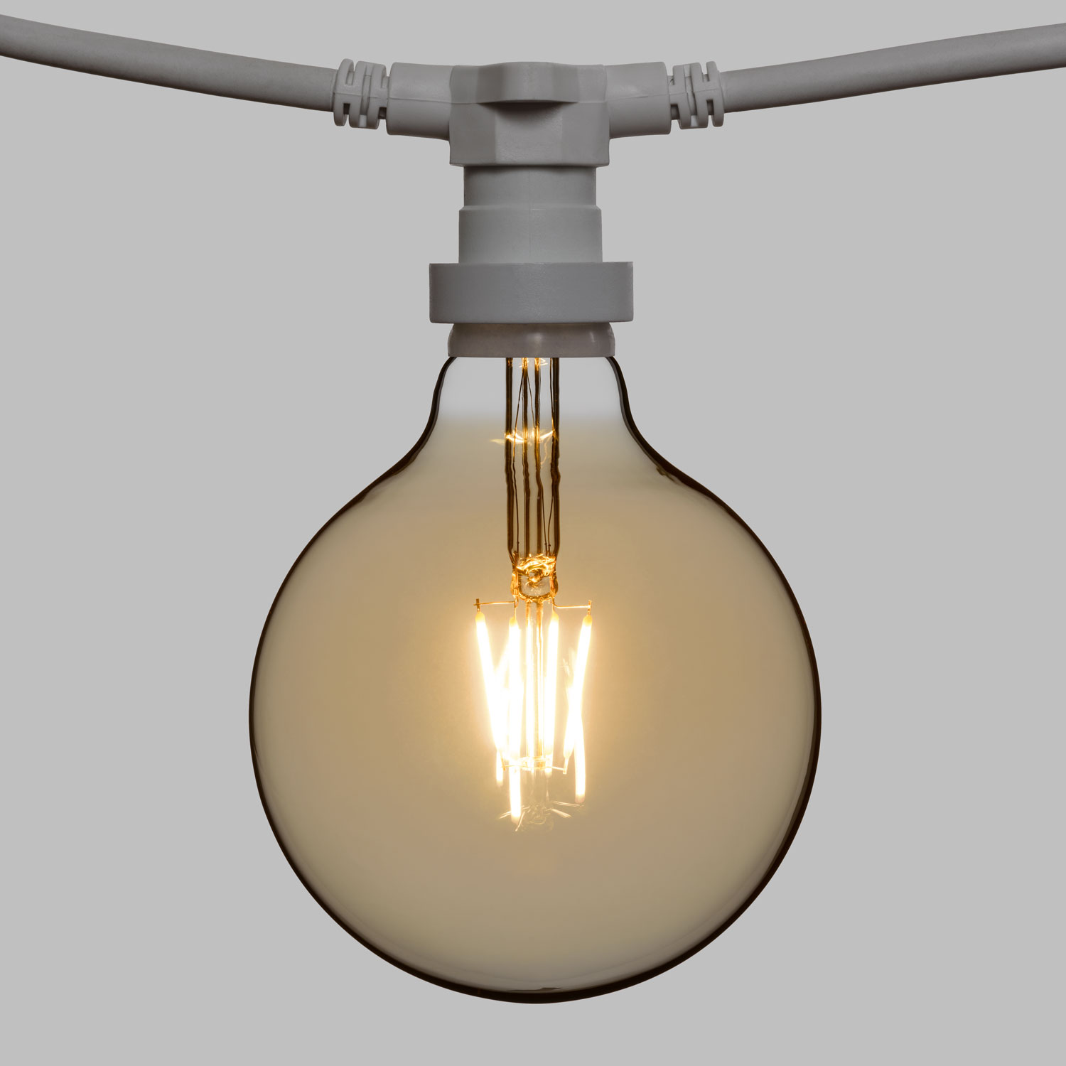 Catena 5 m, 8 lampadine led globo Ø 125 mm di 4 Watt, cavo bianco, prolungabile 3 Catena 5 m, 8 lampadine led globo Ø 125 mm di 4 Watt, cavo bianco, prolungabile 3