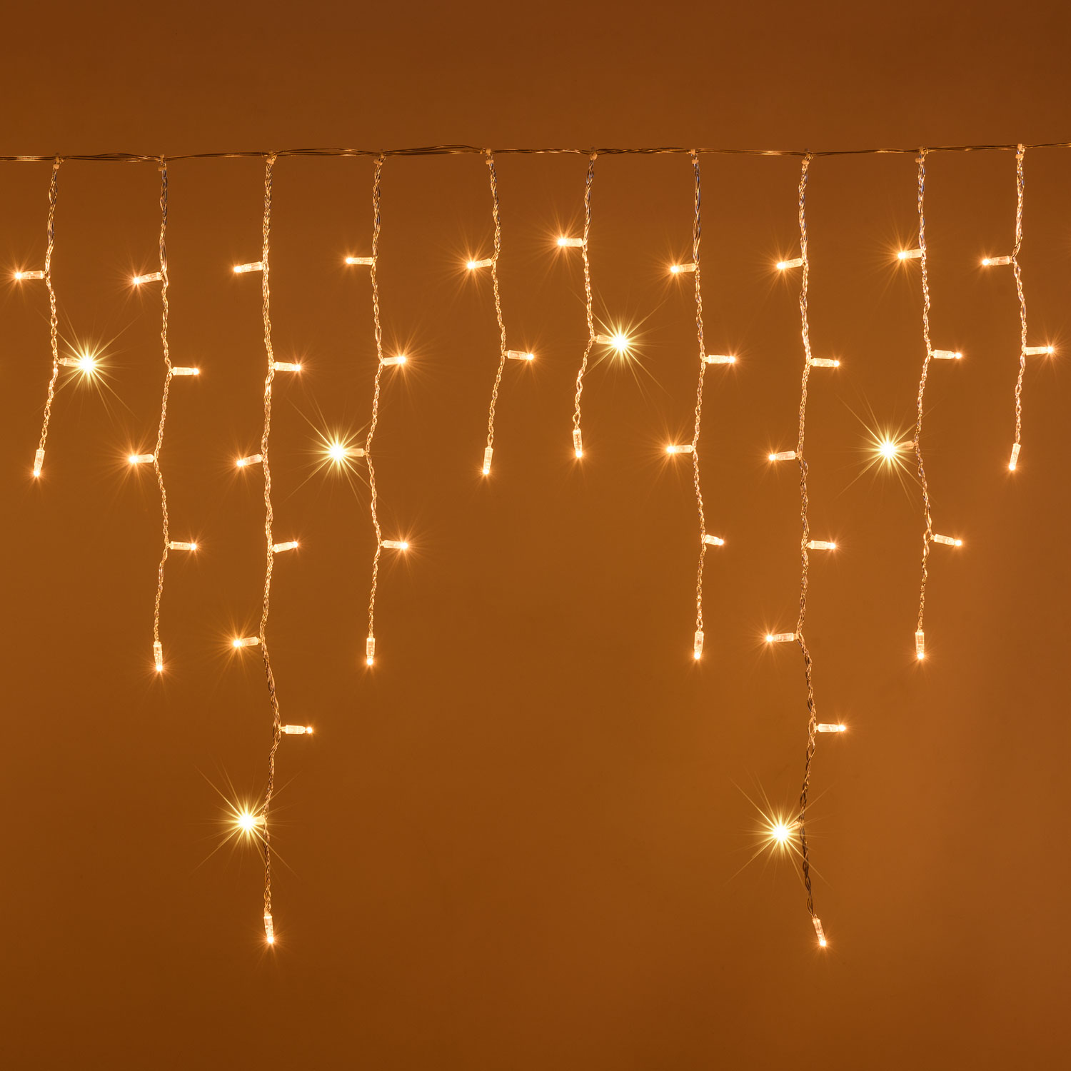 Eisregen-Lichterkette 3 x h 0,9 m, 120 Maxi LEDs warmweiß, erweiterbar Eisregen-Lichterkette 3 x h 0,9 m, 120 Maxi LEDs warmweiß, erweiterbar