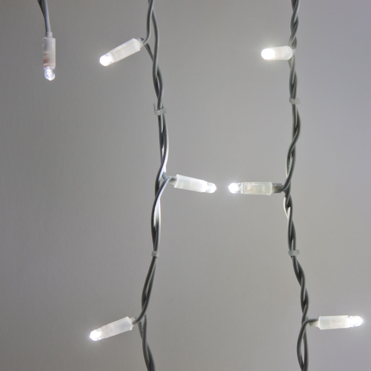 Estalactita 3 x h 1,5 m, 228 maxiled blanco frío, cable blanco, prolongable, IP67 7 Estalactita 3 x h 1,5 m, 228 maxiled blanco frío, cable blanco, prolongable, IP67 7