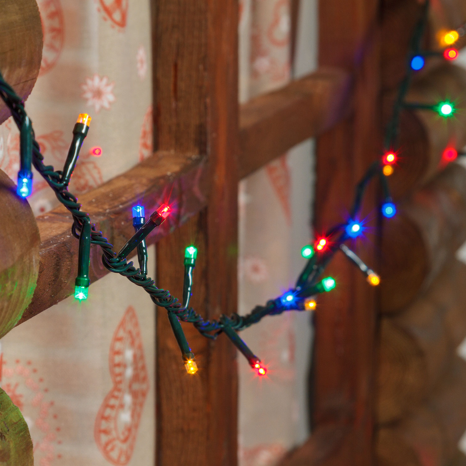 Catena 14,5 m, 240 led multicolor Catena 14,5 m, 240 led multicolor
