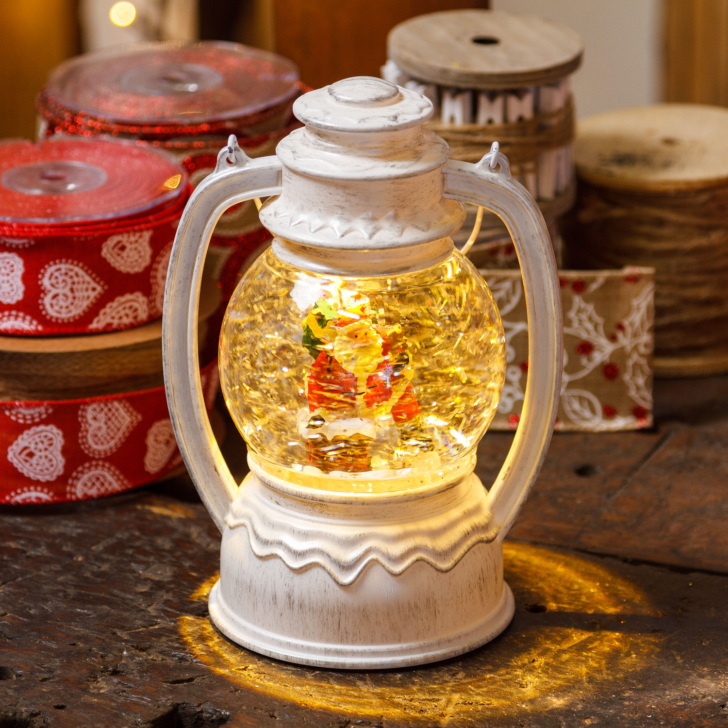Sphärische weiße LED Weihnachtslaterne mit Wasser gefüllt, h 19 cm, warmweiß 1 Sphärische weiße LED Weihnachtslaterne mit Wasser gefüllt, h 19 cm, warmweiß 1