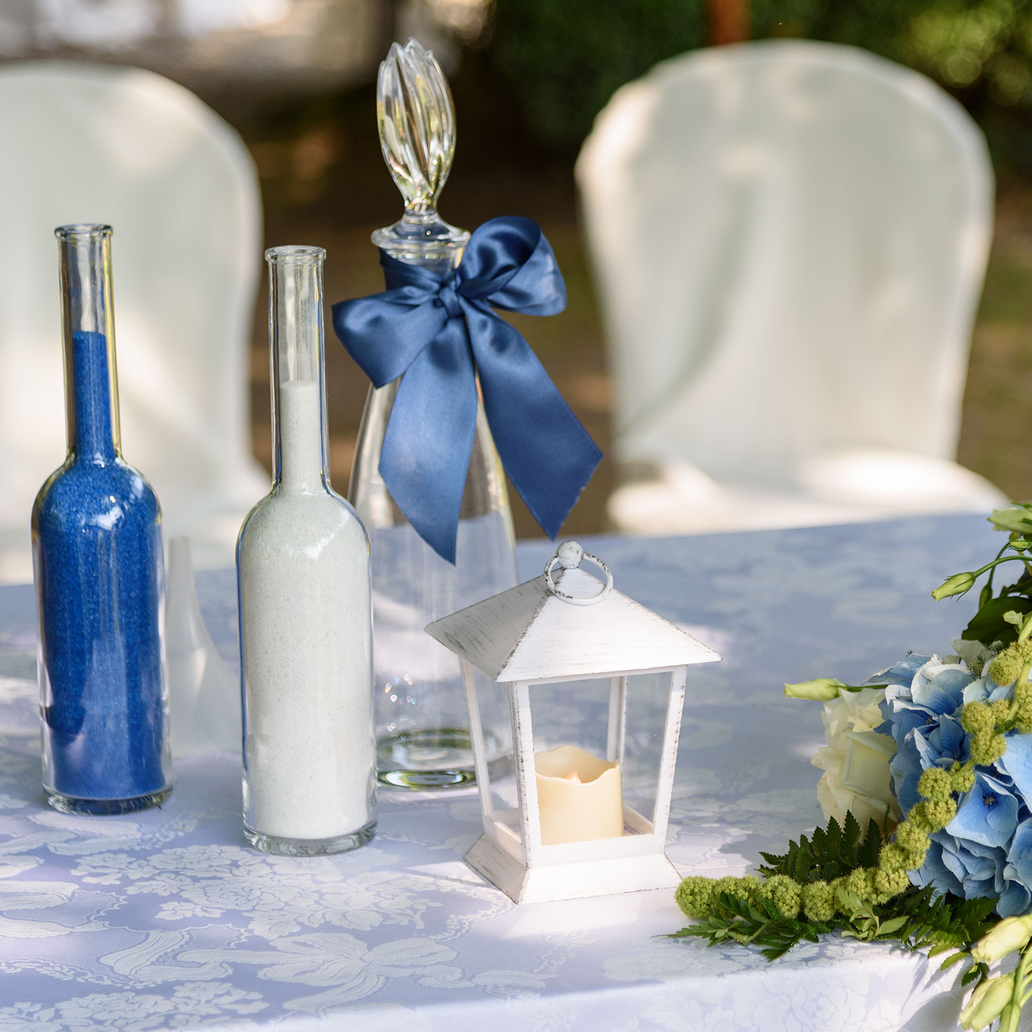 Laterne Antikweiß h 17 cm mit LED-Kerze 3 Laterne Antikweiß h 17 cm mit LED-Kerze 3