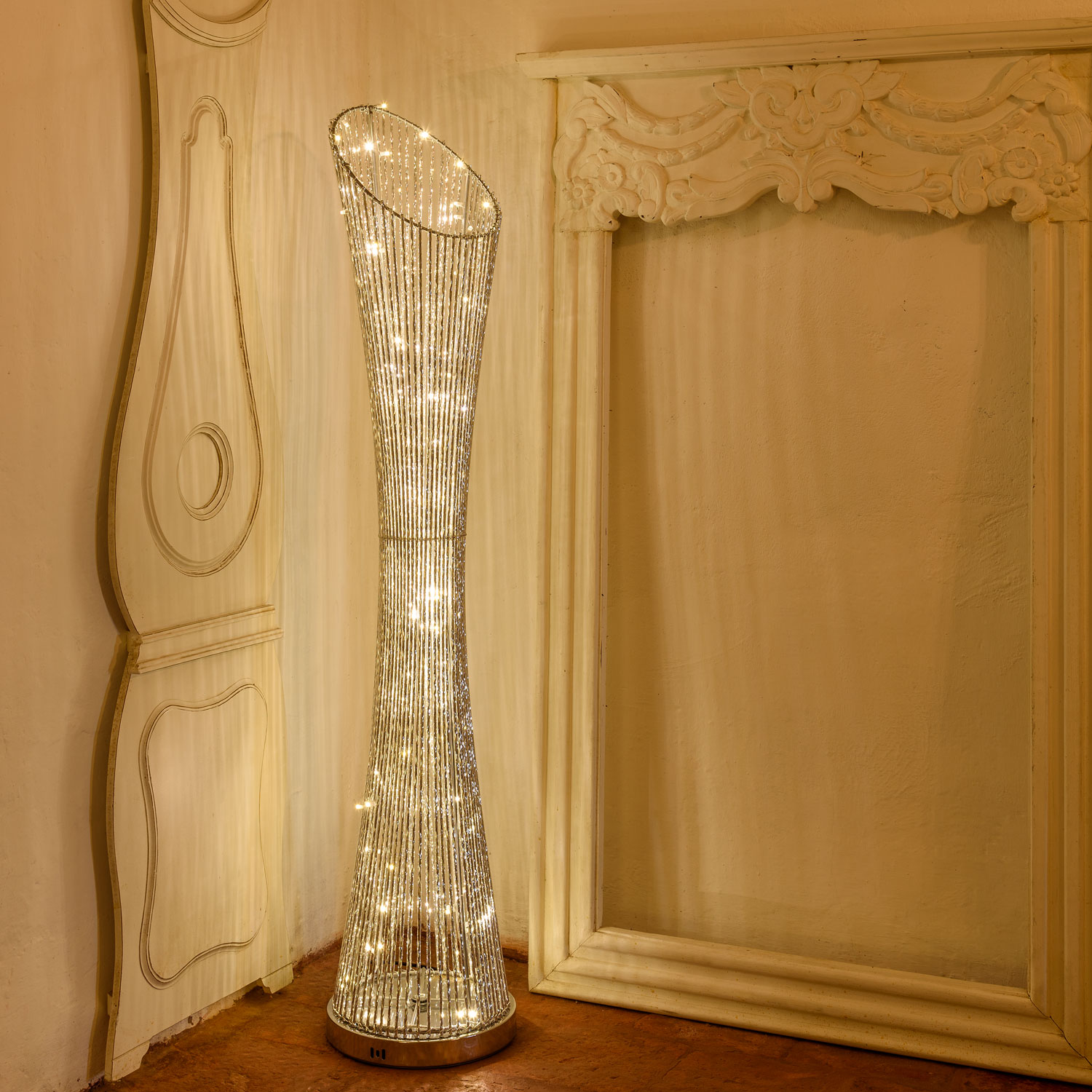 Colonna vaso argento svasata 27 x h 140 cm, 100 led bianco caldo 1 Colonna vaso argento svasata 27 x h 140 cm, 100 led bianco caldo 1