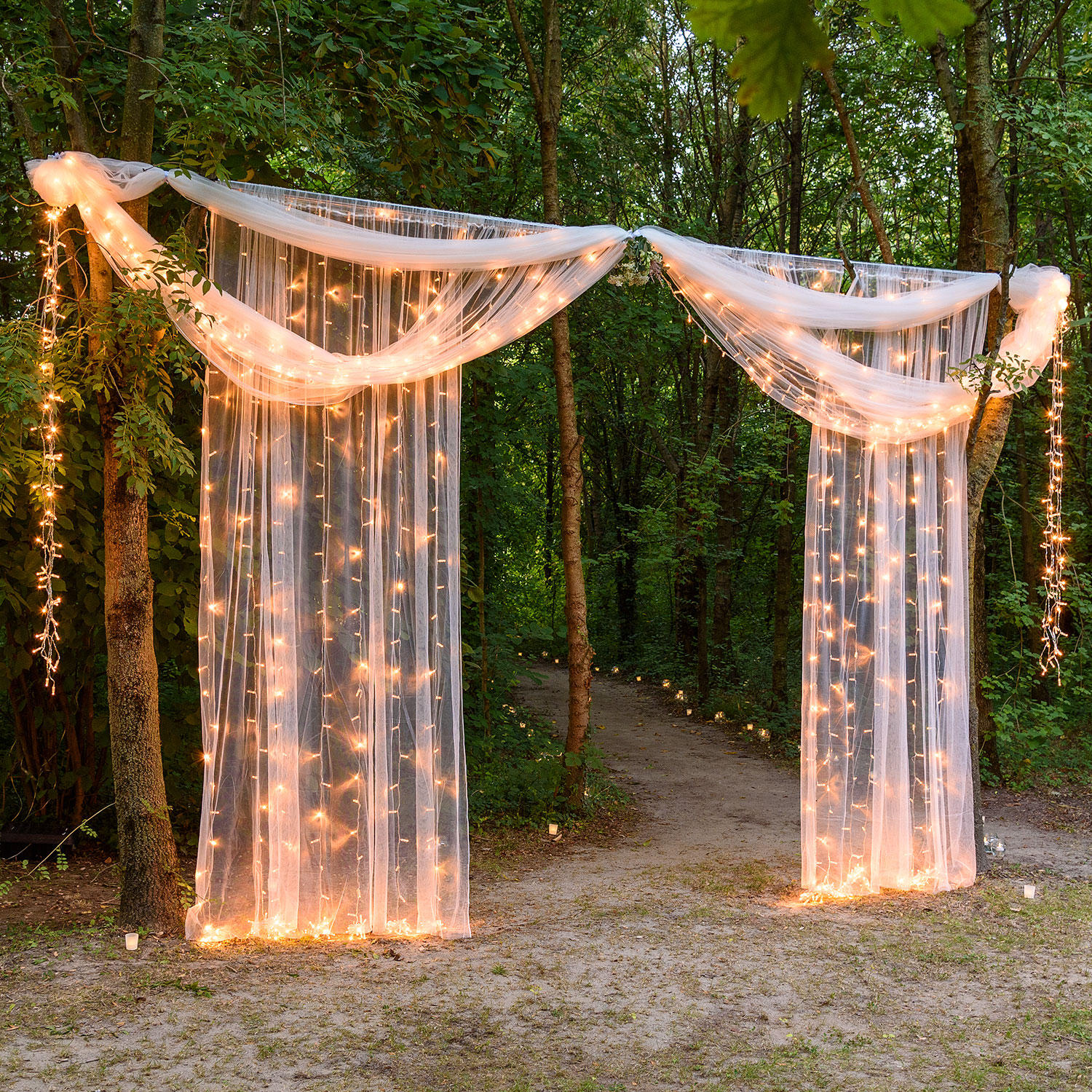 Lichtervorhang 1 x h 5 m, 210 Maxi LEDs warmweiß, transparentes Kabel, erweiterbar 4 Lichtervorhang 1 x h 5 m, 210 Maxi LEDs warmweiß, transparentes Kabel, erweiterbar 4