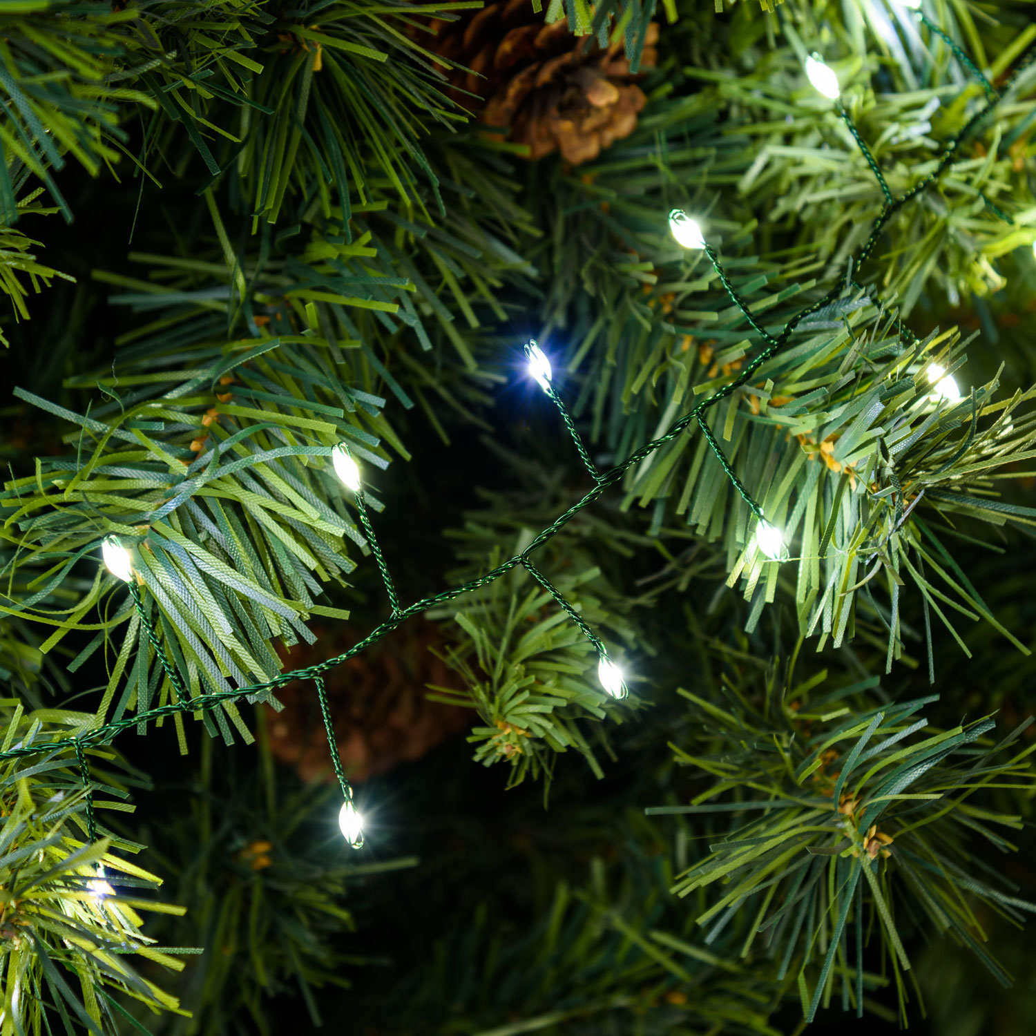 MiniCluster Lichterkette 20 m, 1000 MicroLEDs kaltweiß MiniCluster Lichterkette 20 m, 1000 MicroLEDs kaltweiß
