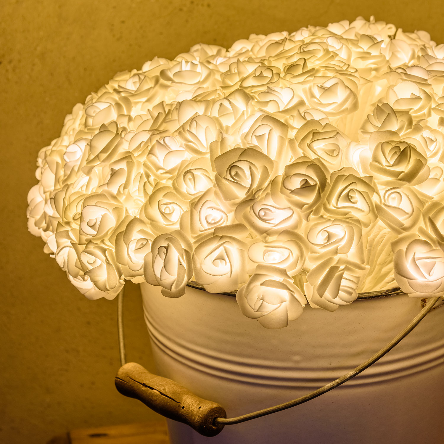 Bouquet de 192 roses blanches, led blanc chaud 8 Bouquet de 192 roses blanches, led blanc chaud 8