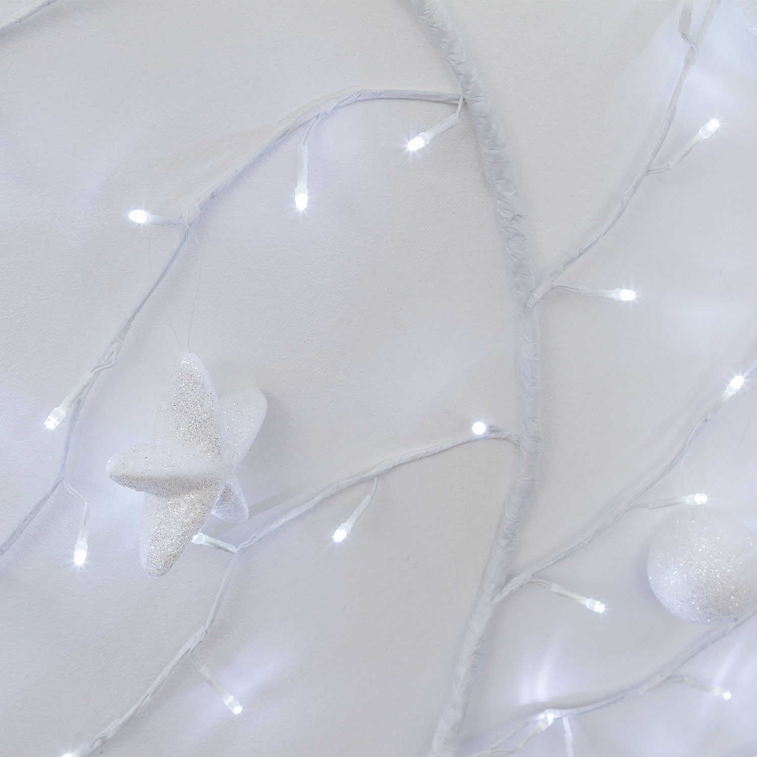 Branche blanche h 3 m, 288 led blanc froid 8 Branche blanche h 3 m, 288 led blanc froid 8
