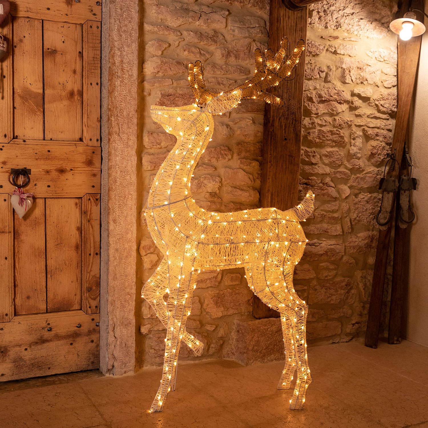 h 160 cm, Traditional Warm White Leds Raised Paw Reindeer 6 h 160 cm, Traditional Warm White Leds Raised Paw Reindeer 6