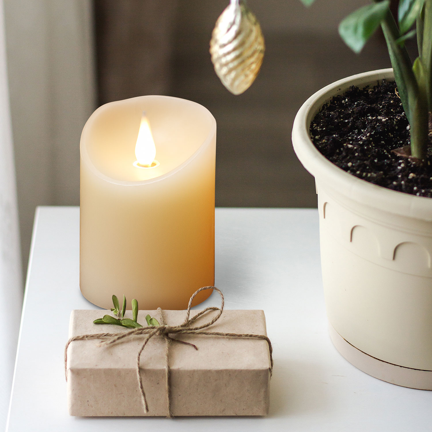 Pillar Candle with 3D flame, shiny smooth ivory wax, h 10 cm 3 Pillar Candle with 3D flame, shiny smooth ivory wax, h 10 cm 3