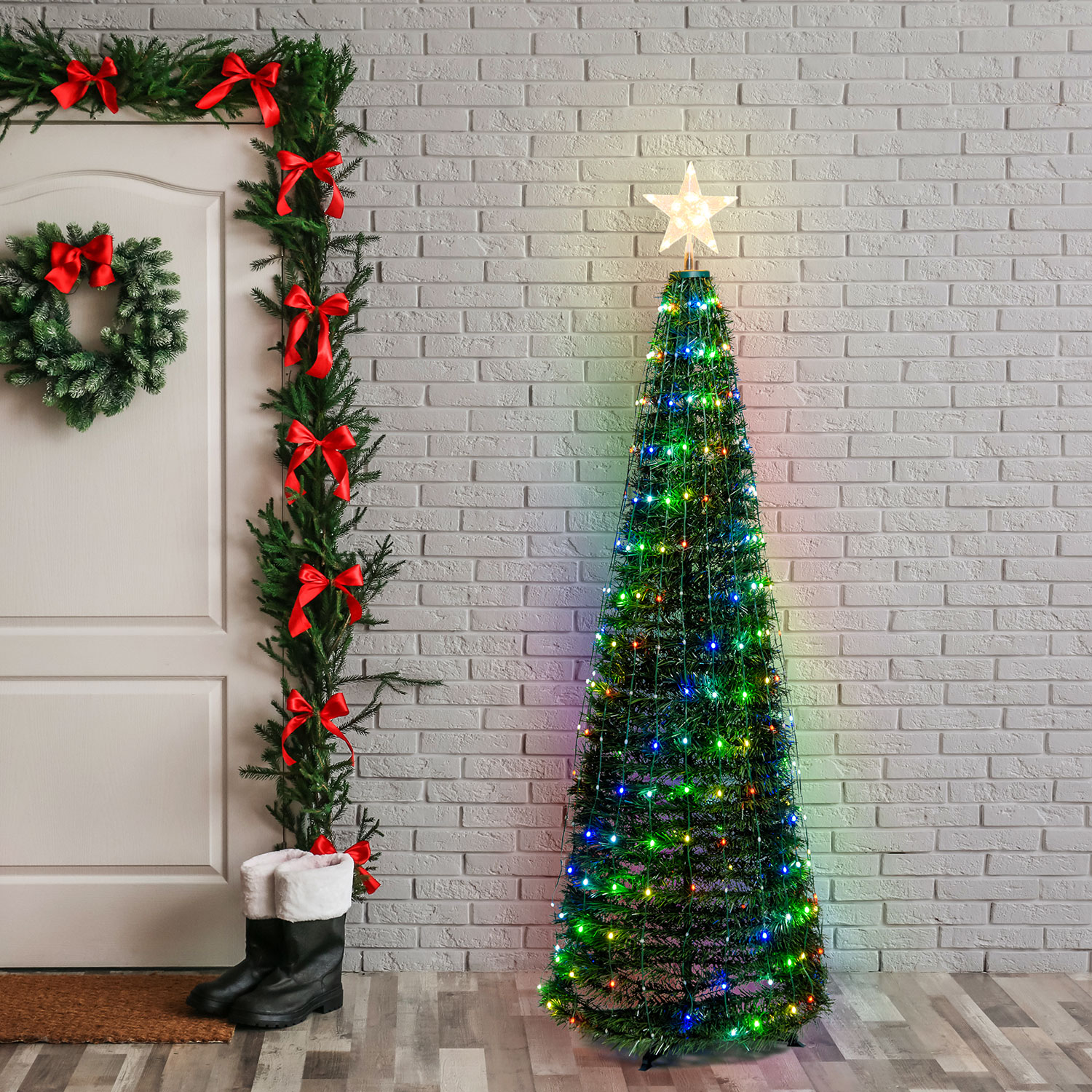 Faltbarer Baum aus künstlichem Kiefer, h. 180 cm, 304 RGB LED Lichterperlen 26 Faltbarer Baum aus künstlichem Kiefer, h. 180 cm, 304 RGB LED Lichterperlen 26