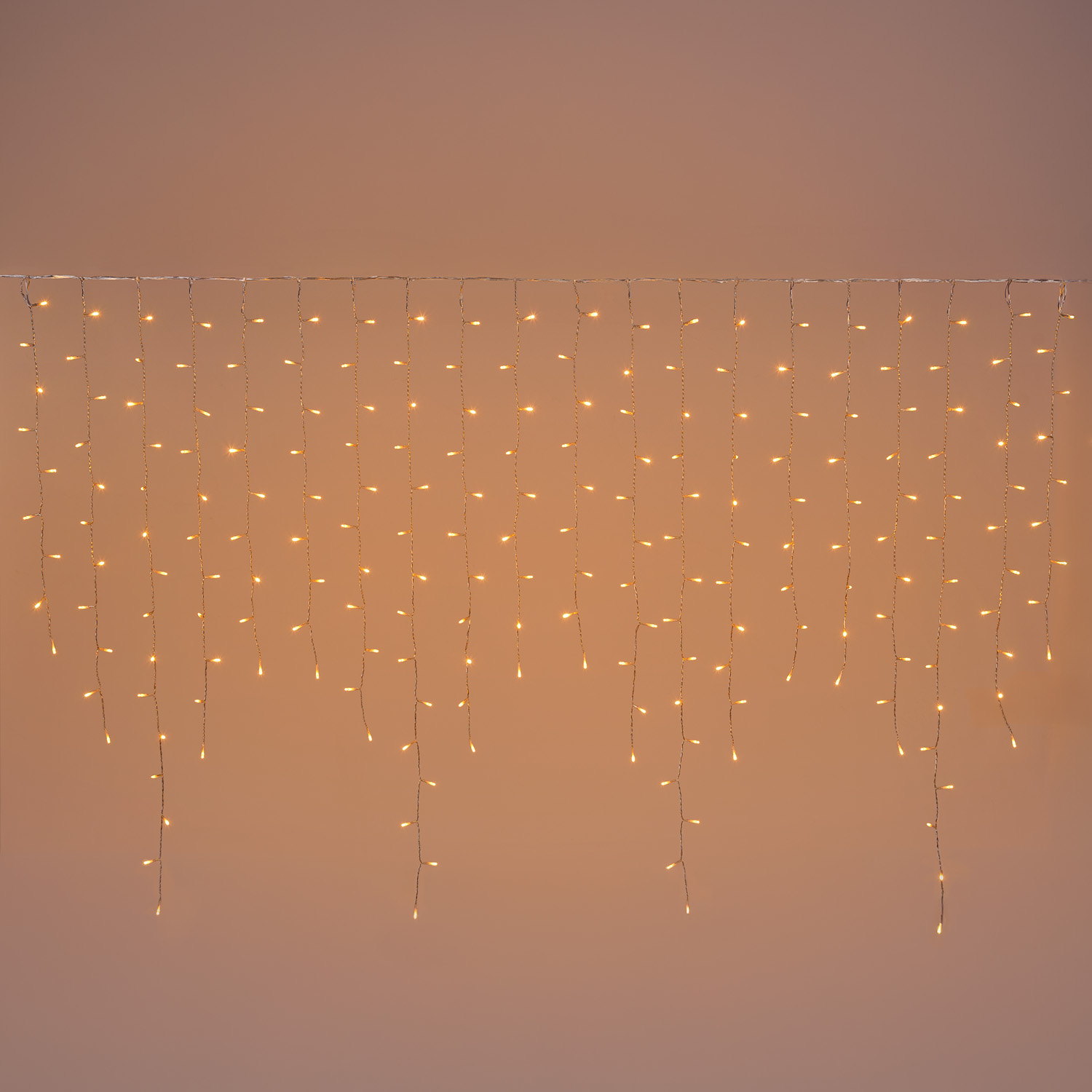 2 x h 1.2m Warm White Connect+ Icicle Lights, 220 LEDs, transparent cable, connectable 2 x h 1.2m Warm White Connect+ Icicle Lights, 220 LEDs, transparent cable, connectable