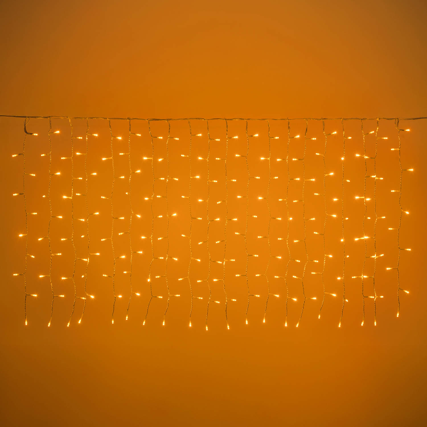 Tenda Extra Densa Connect+ 1,2 x h 0,6 m, 200 led bianco caldo, cavo trasparente, prolungabile Tenda Extra Densa Connect+ 1,2 x h 0,6 m, 200 led bianco caldo, cavo trasparente, prolungabile