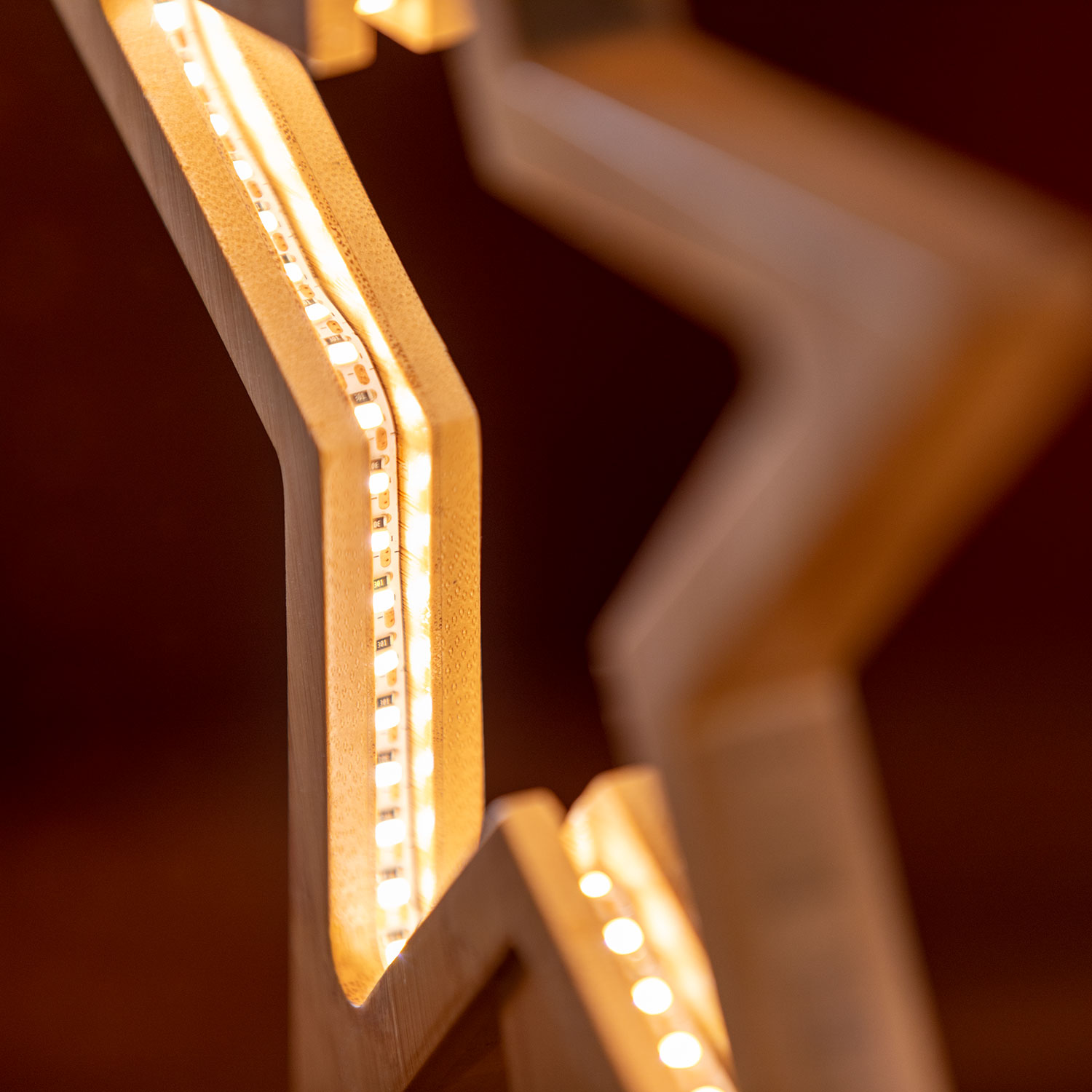 Étoile en bois naturel à pile, h. 37 cm, led blanc chaud 7 Étoile en bois naturel à pile, h. 37 cm, led blanc chaud 7