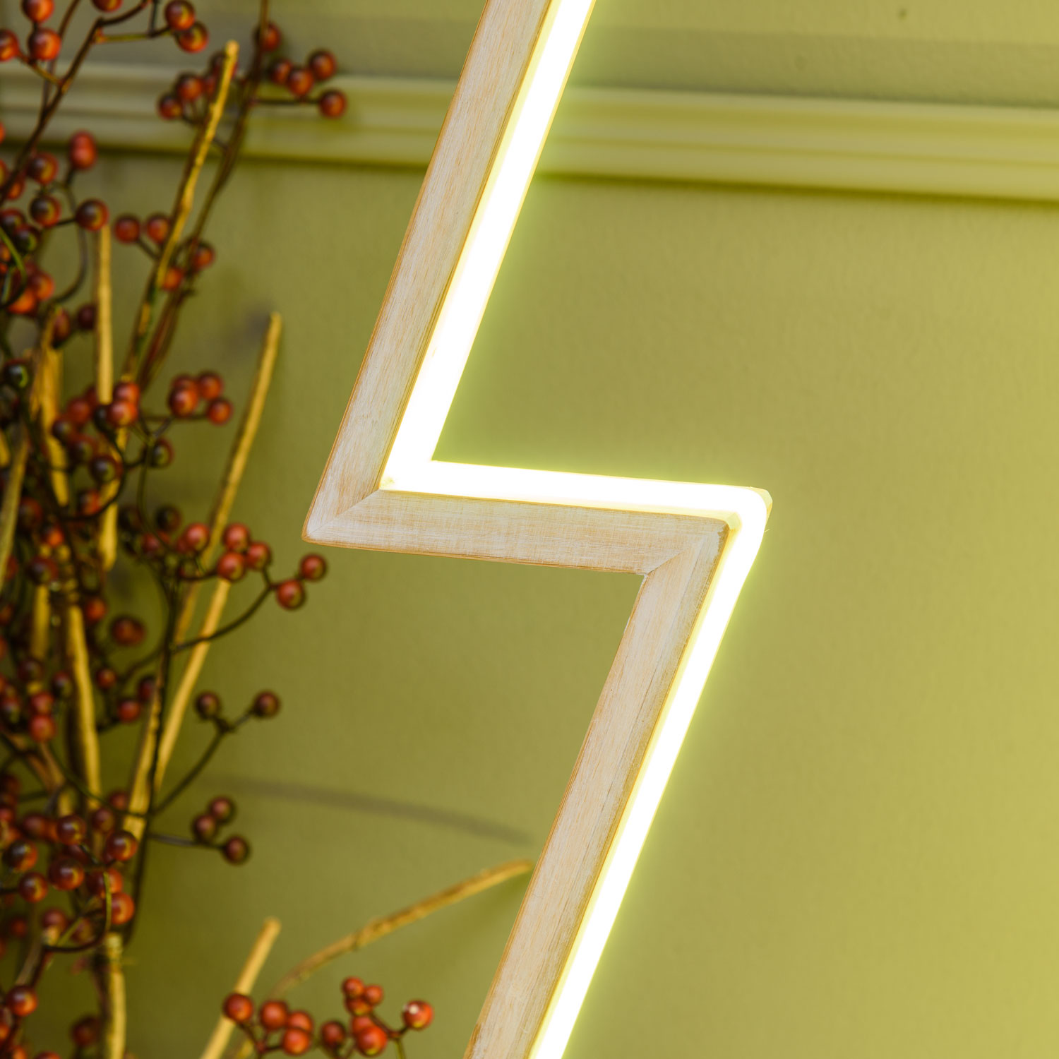 LED-Tannenbaum aus weißem Naturholz auf Fuß, 170 cm, RGB und warmweiß, Innenbereich 7 LED-Tannenbaum aus weißem Naturholz auf Fuß, 170 cm, RGB und warmweiß, Innenbereich 7