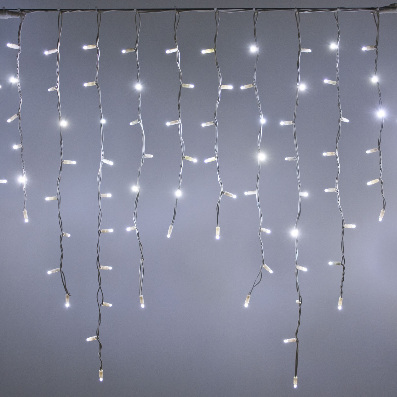 Stalattite 3 x h 0,9 m, 228 maxiled bianco freddo, cavo bianco, prolungabile, IP67 3 Stalattite 3 x h 0,9 m, 228 maxiled bianco freddo, cavo bianco, prolungabile, IP67 3